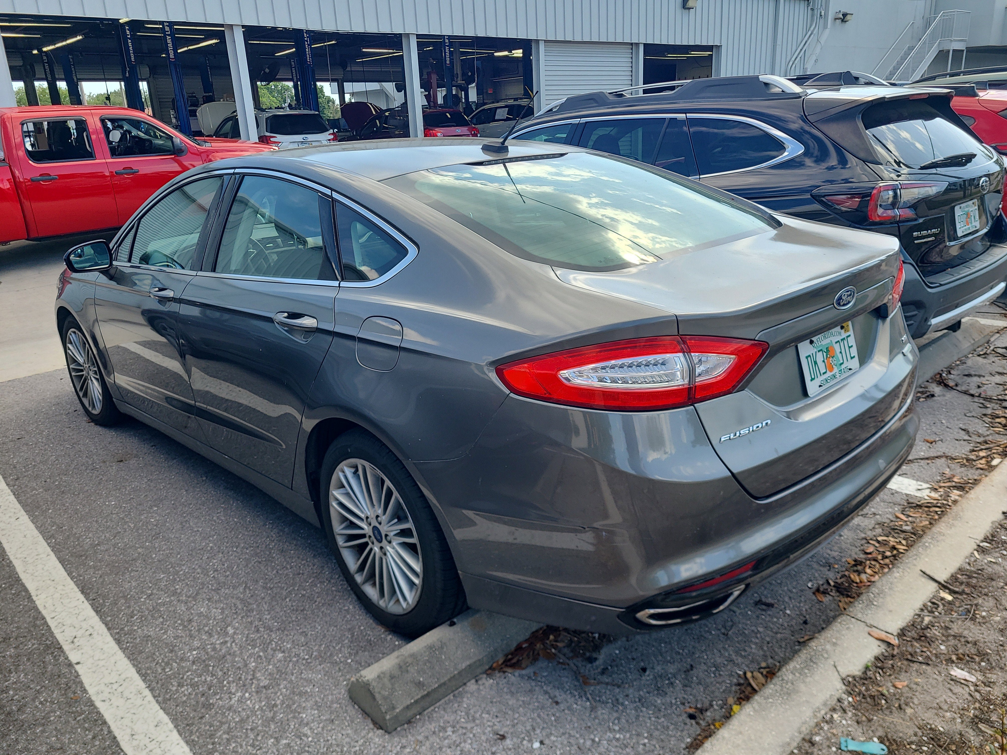 2014 Ford Fusion SE