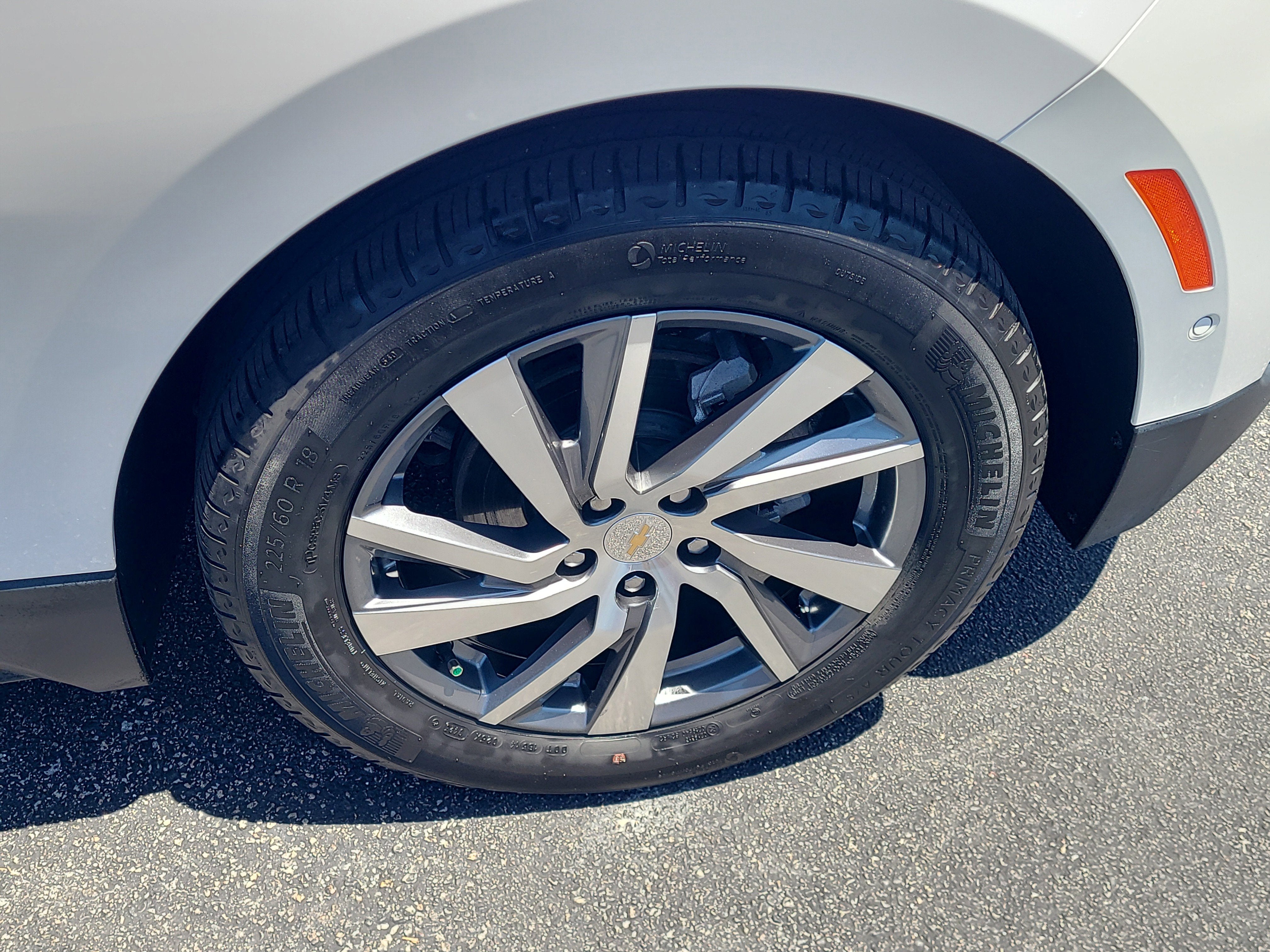 2023 Chevrolet Equinox Premier