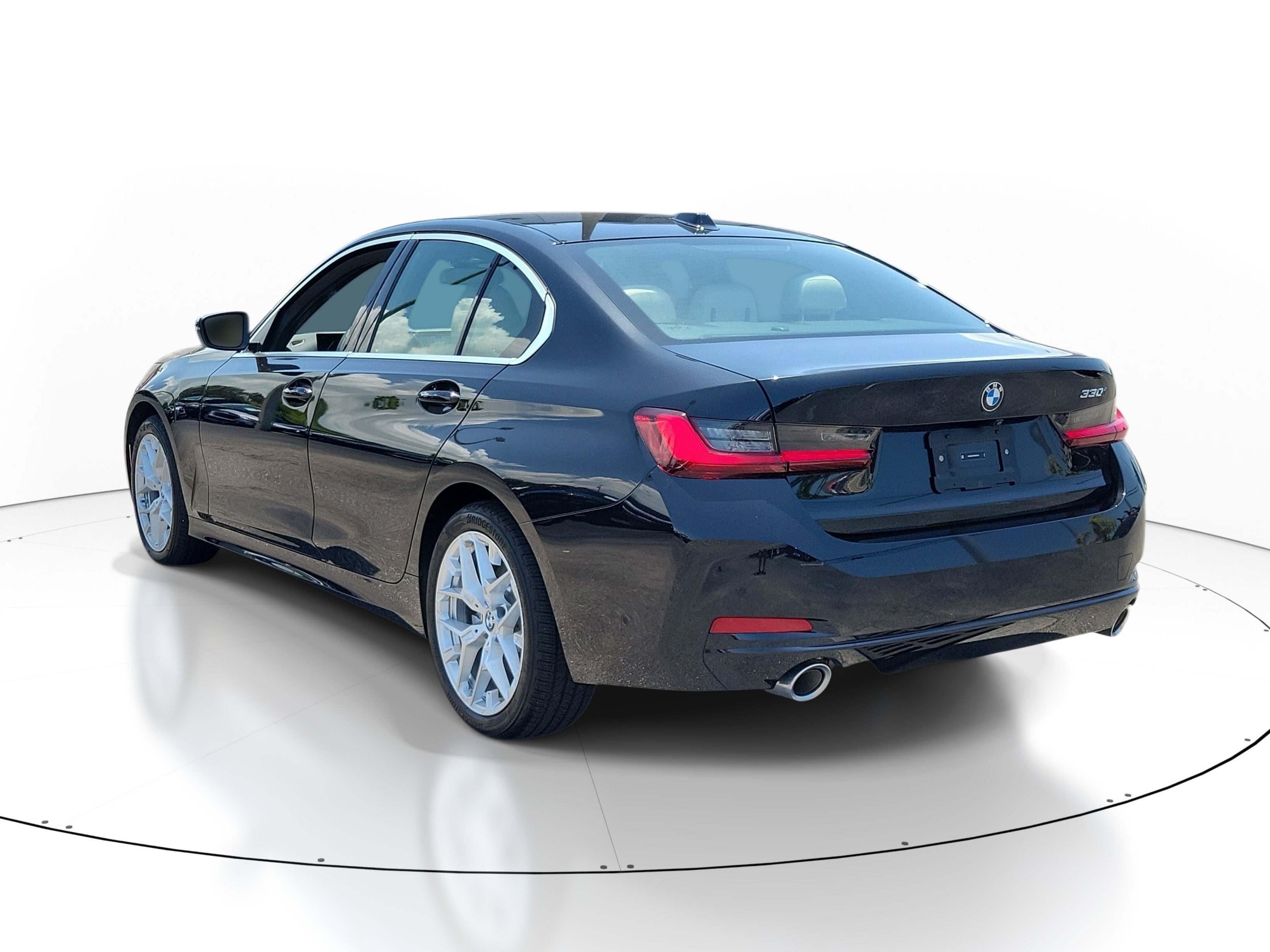 2025 BMW 3 Series 330i