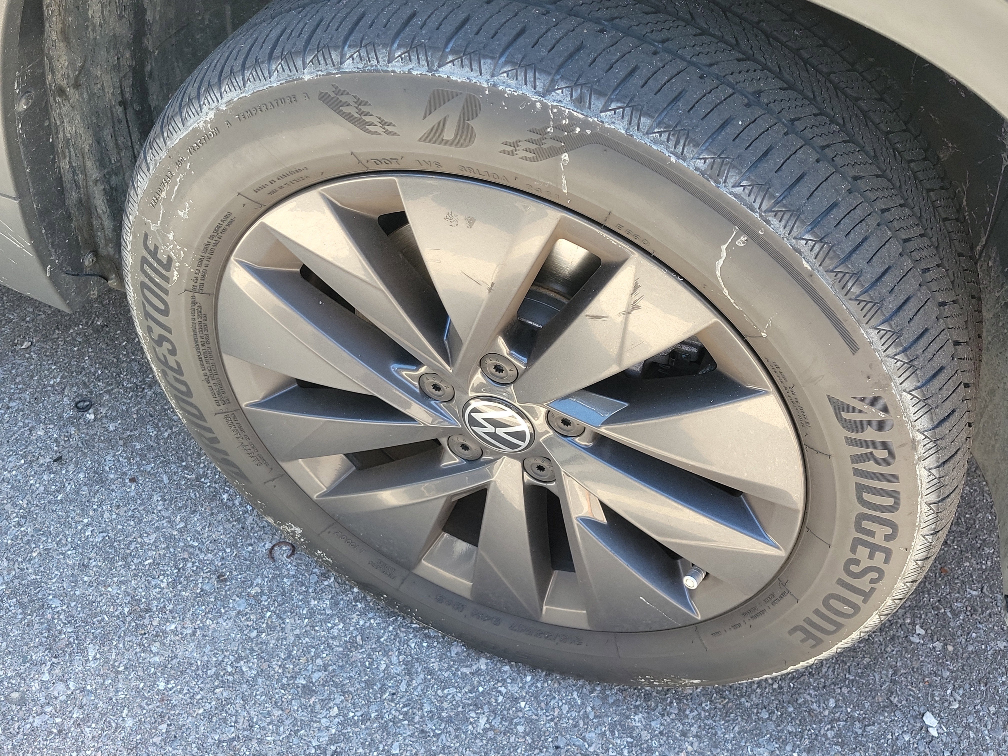 2023 Volkswagen Taos S