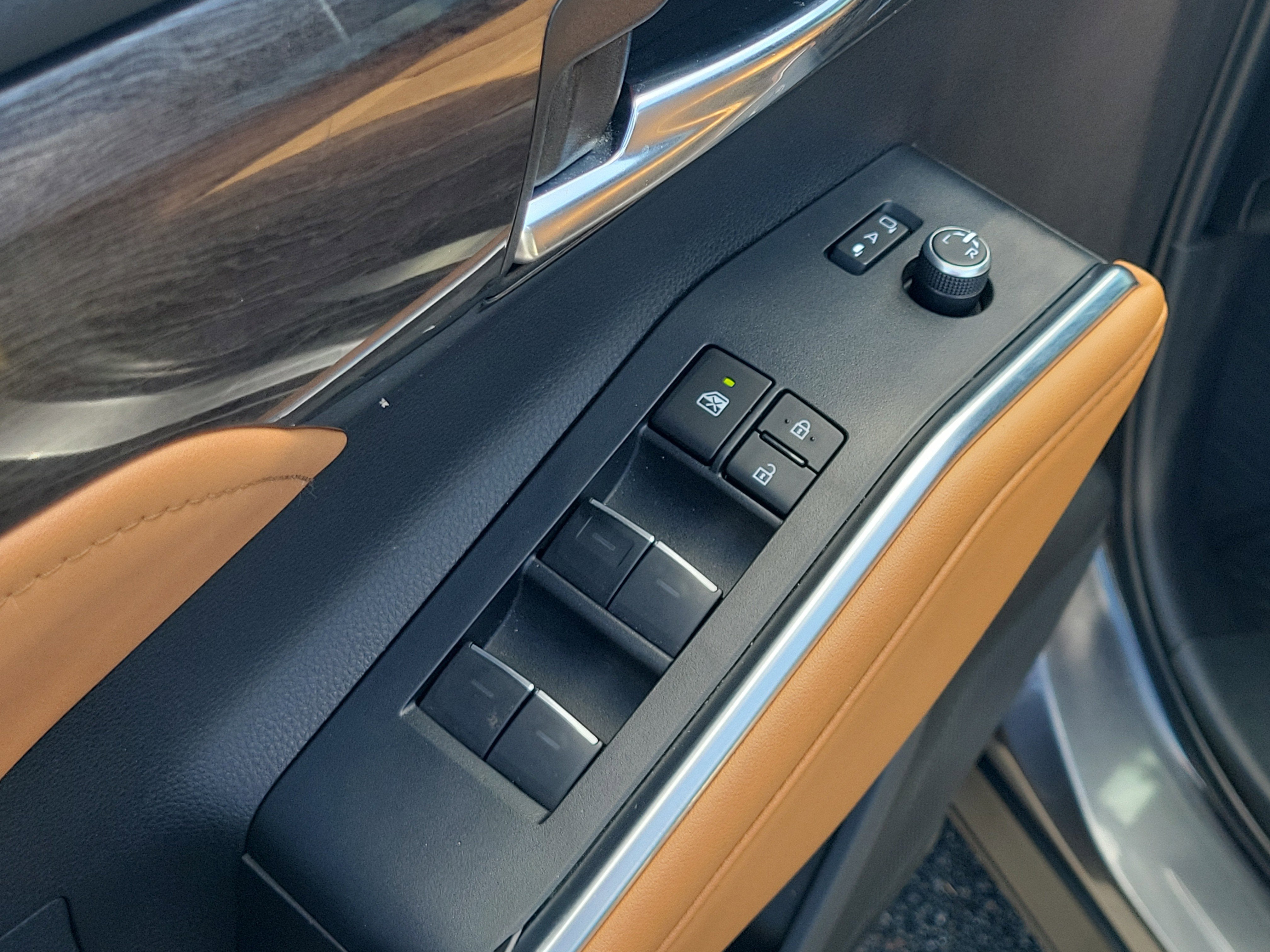 2024 Toyota Highlander Platinum