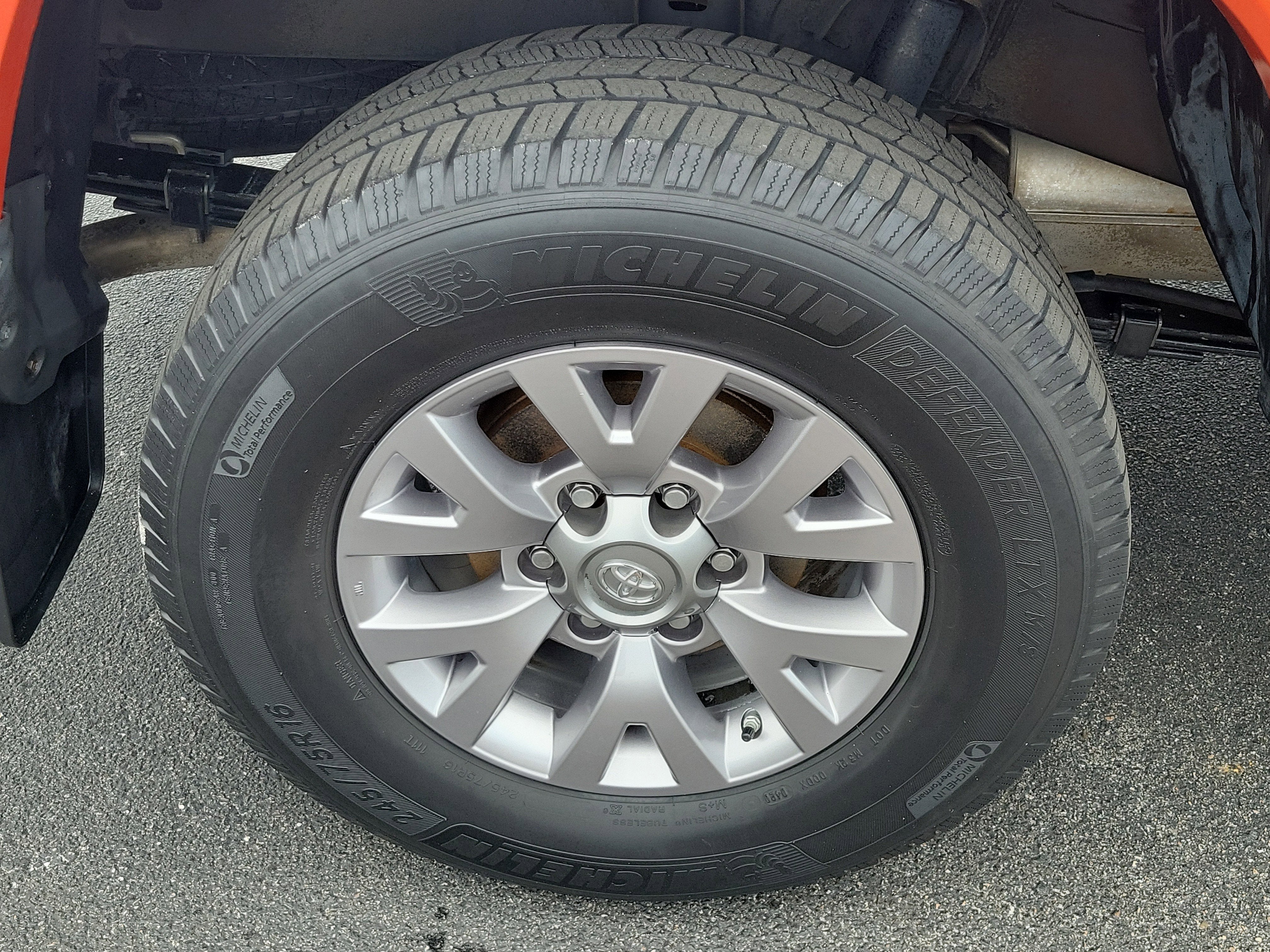 2017 Toyota Tacoma SR5