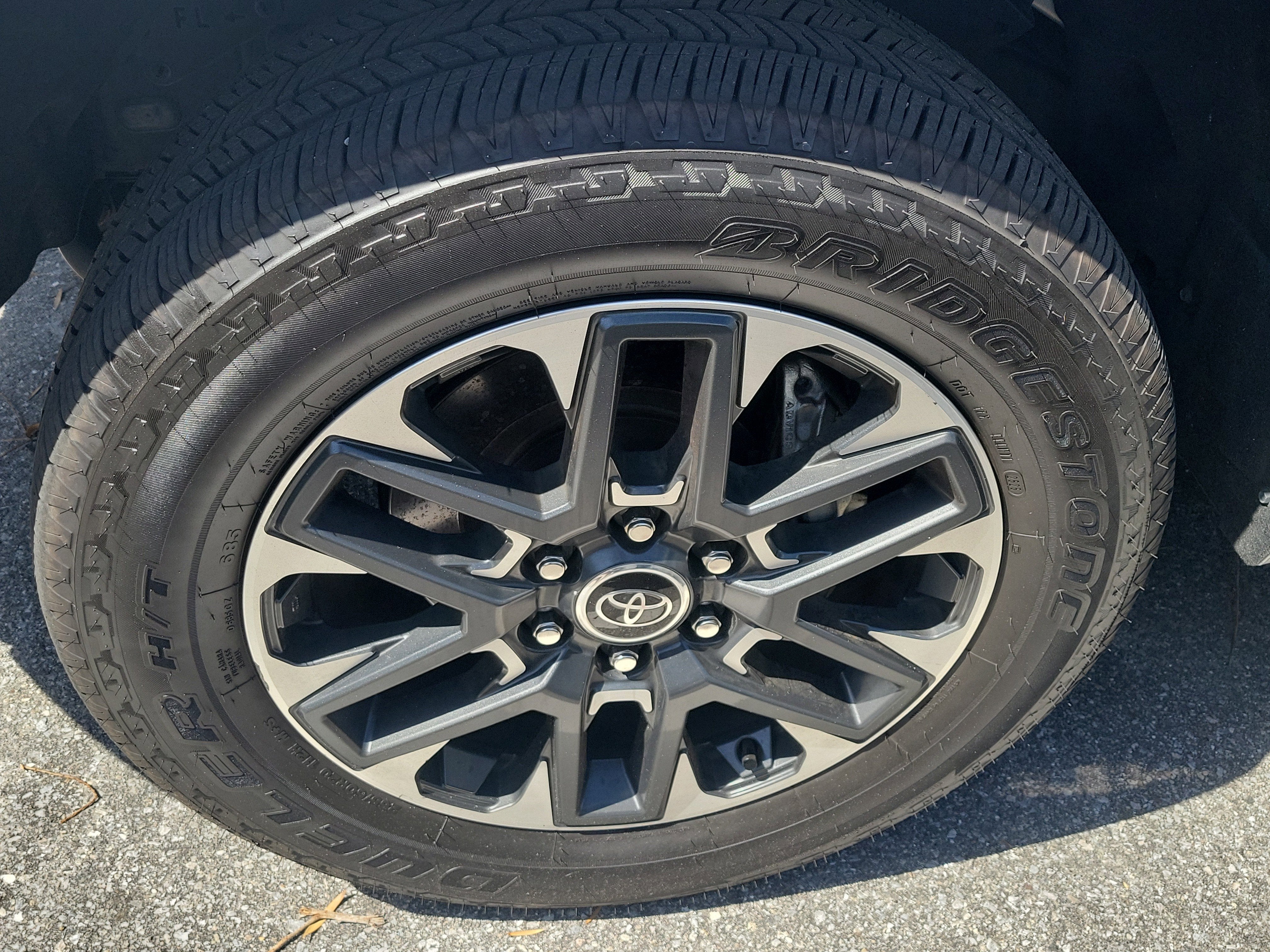 2023 Toyota Tundra 4WD Limited