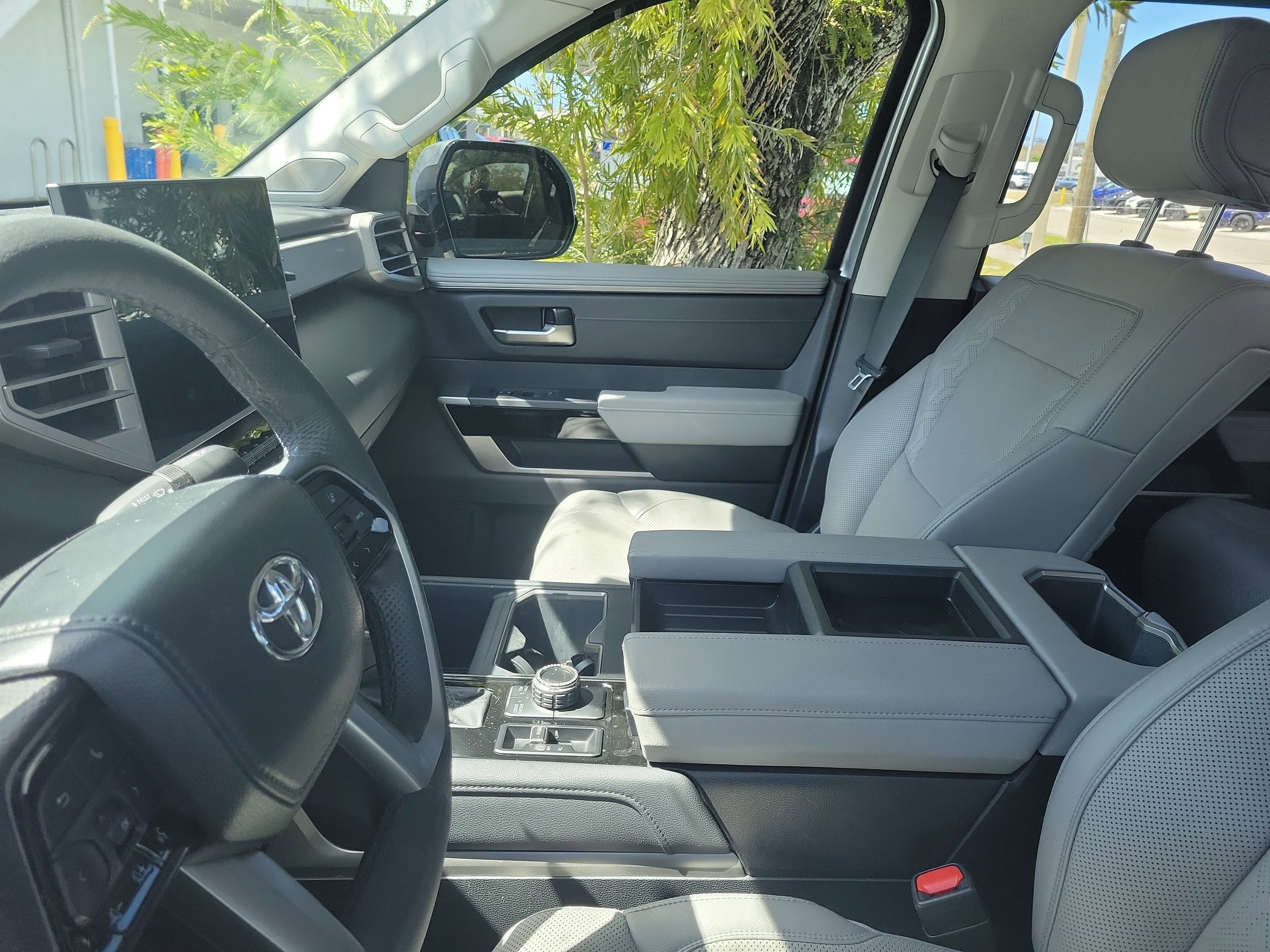 2023 Toyota Tundra 4WD Limited