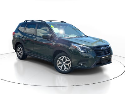 2024 Subaru Forester Premium