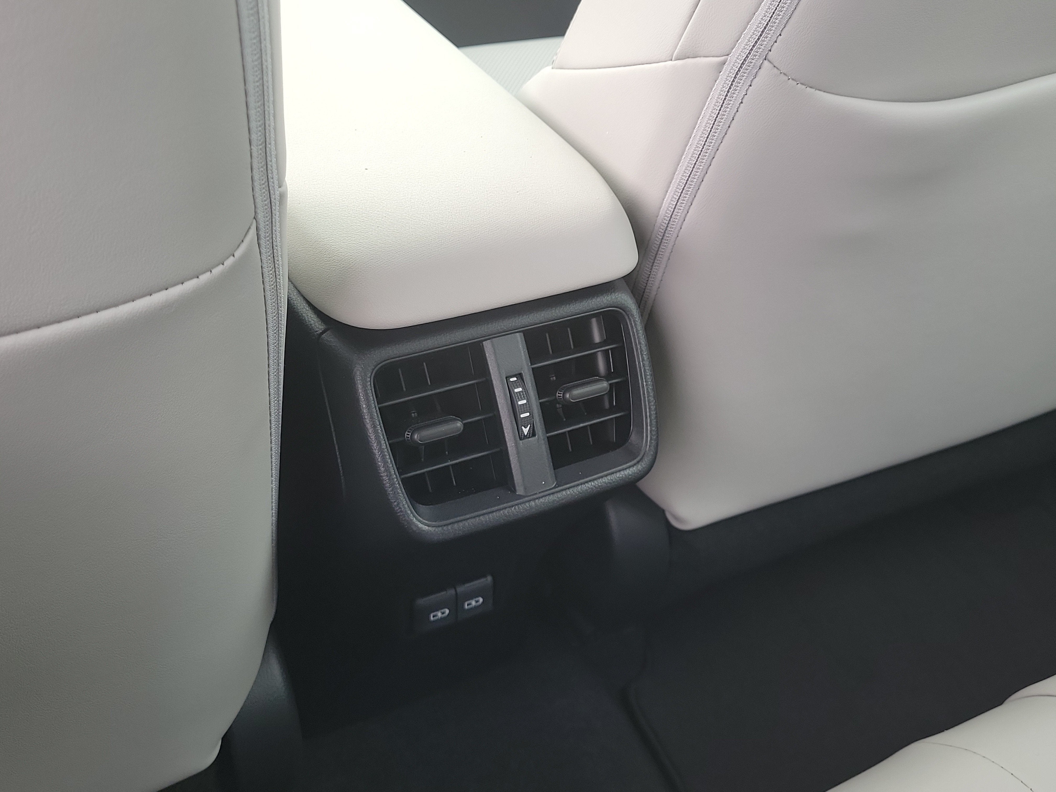 2024 Lexus UX UX 250h F SPORT Design