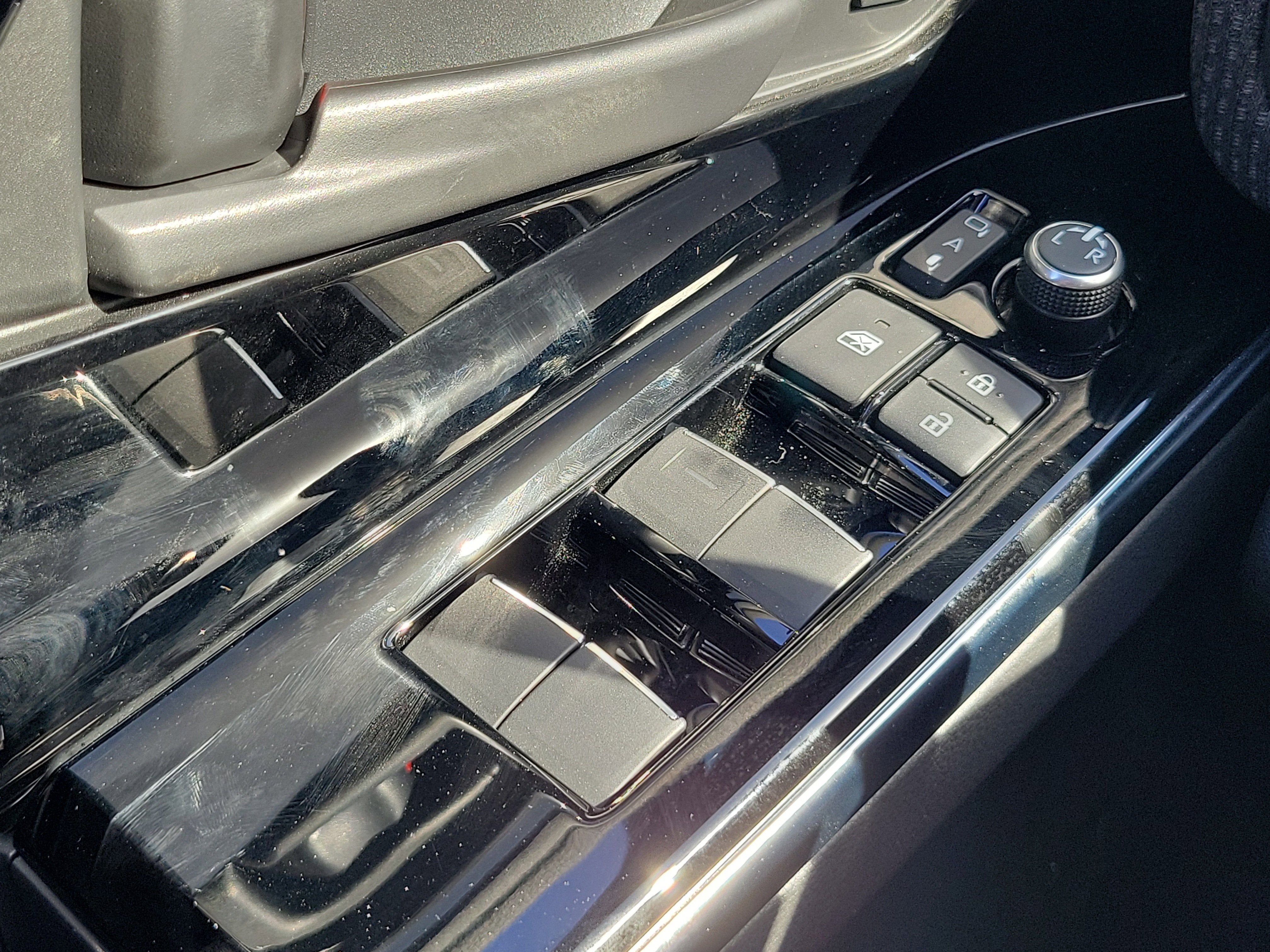 2023 Subaru Solterra Touring