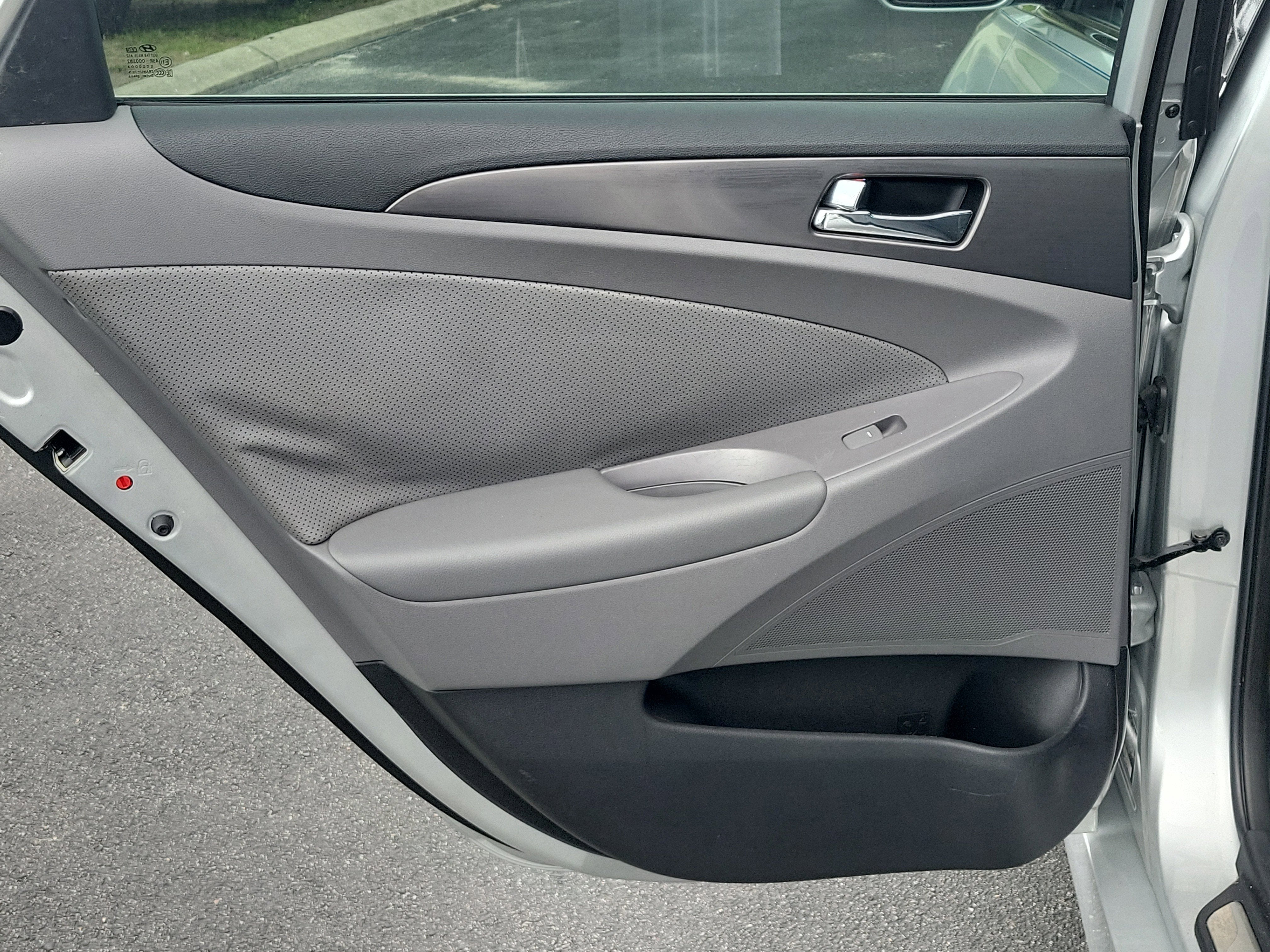 2015 Hyundai Sonata Hybrid Limited