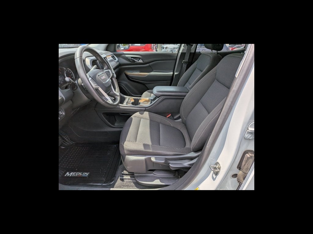 2021 GMC Acadia SLE