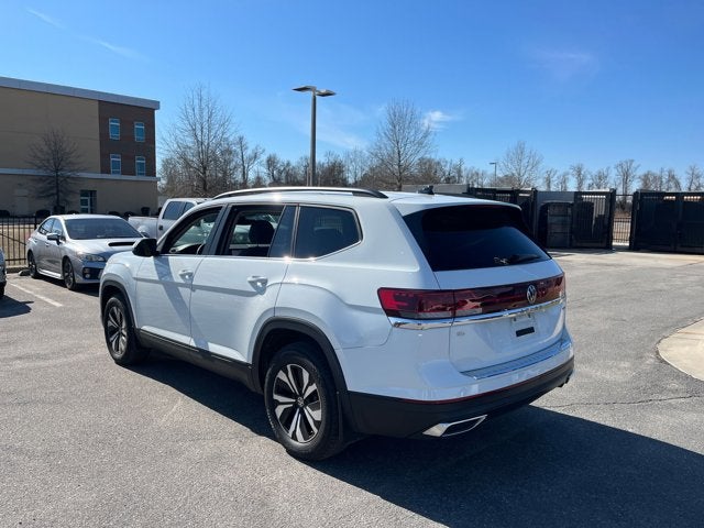 2024 Volkswagen Atlas 2.0T SE