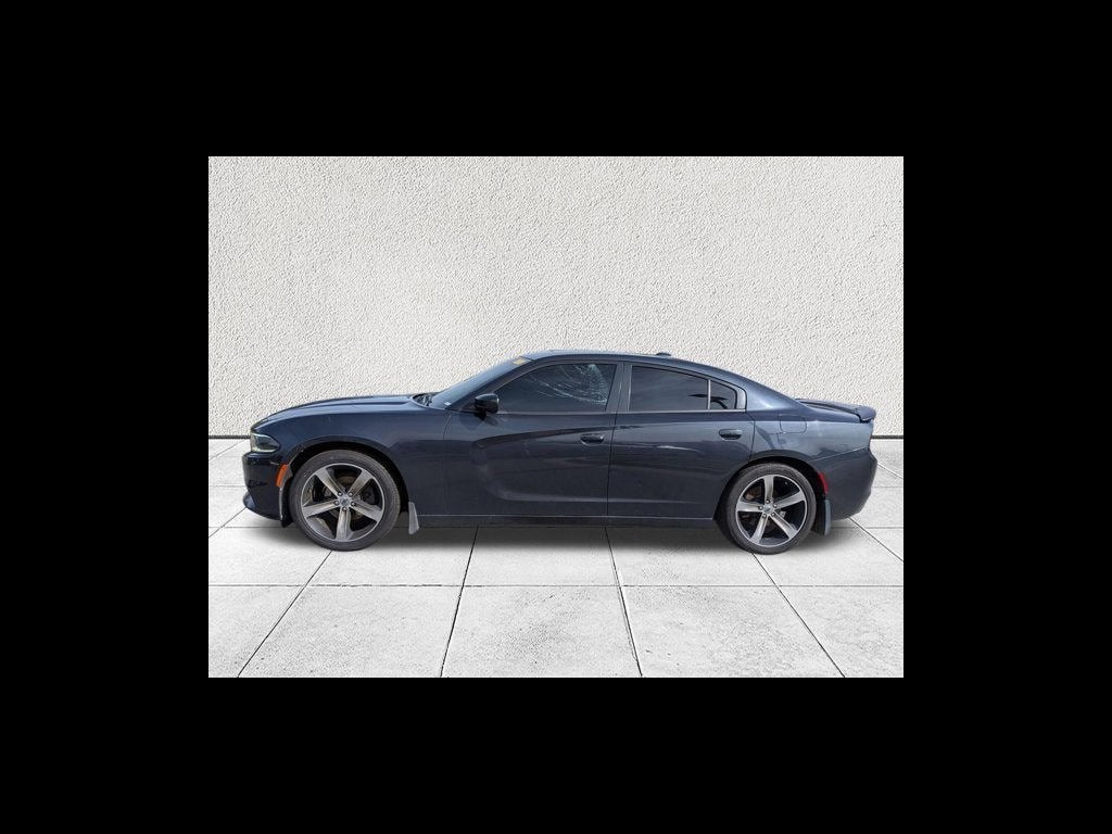 2017 Dodge Charger SXT
