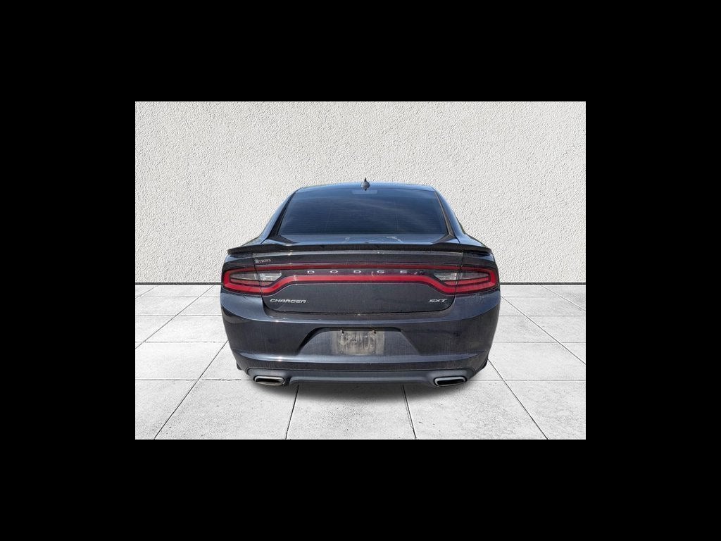2017 Dodge Charger SXT