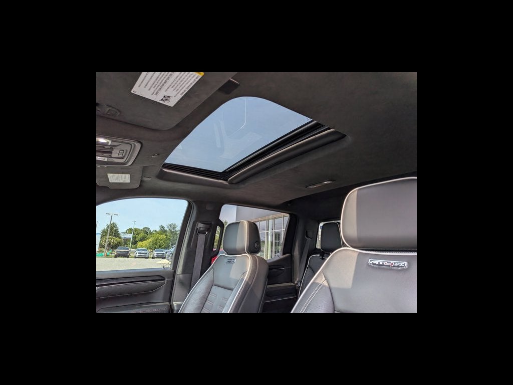2023 GMC Sierra 1500 AT4X