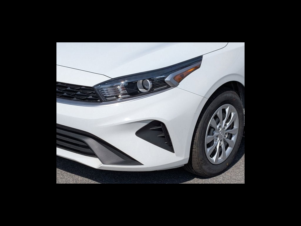 2023 Kia Forte LX
