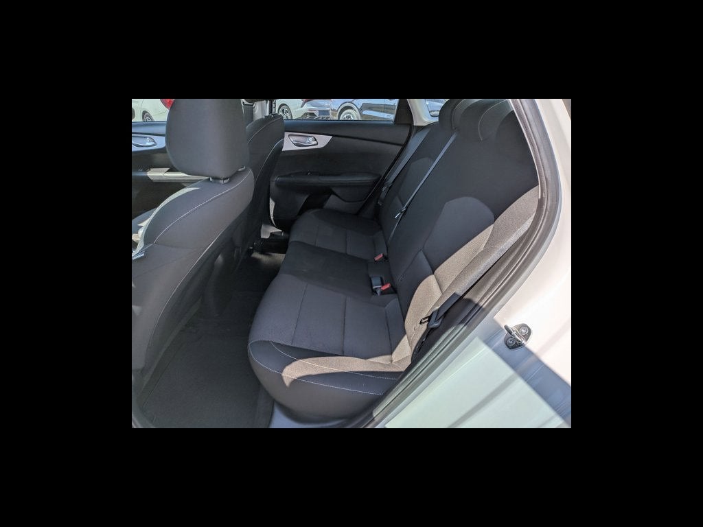 2023 Kia Forte LX