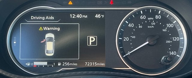 2024 Nissan Versa SR