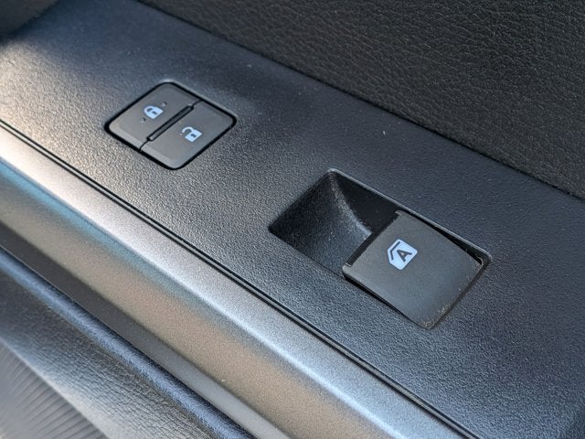 2022 Toyota Tacoma 2WD SR5