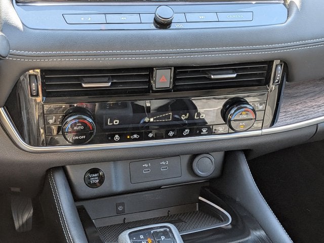 2025 Nissan Rogue Platinum