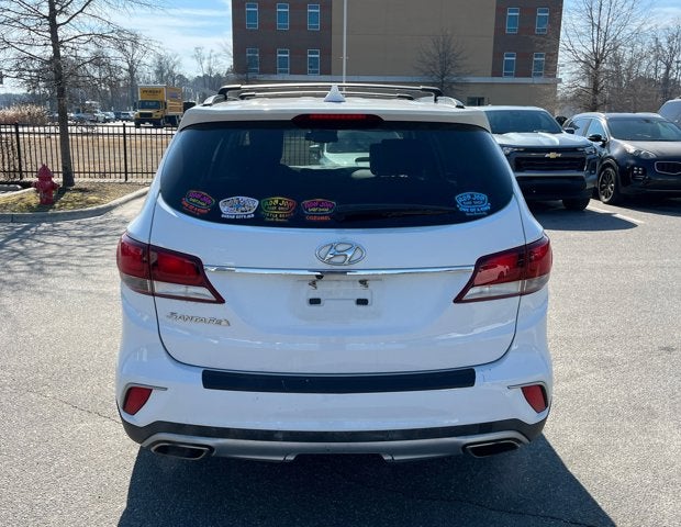 2017 Hyundai Santa Fe SE