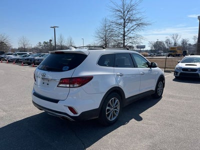 2017 Hyundai Santa Fe SE