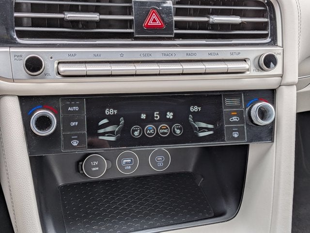 2024 Genesis G70 2.5T