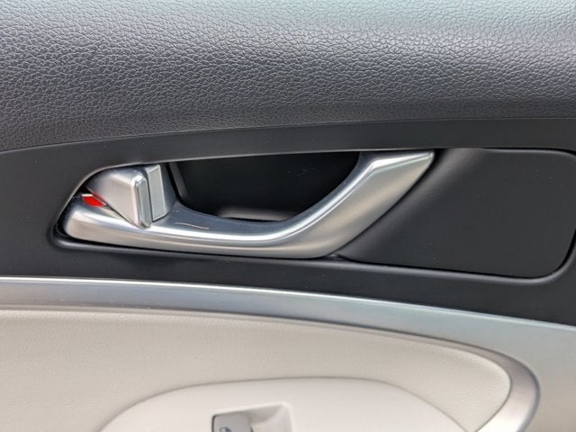 2024 Genesis G70 2.5T