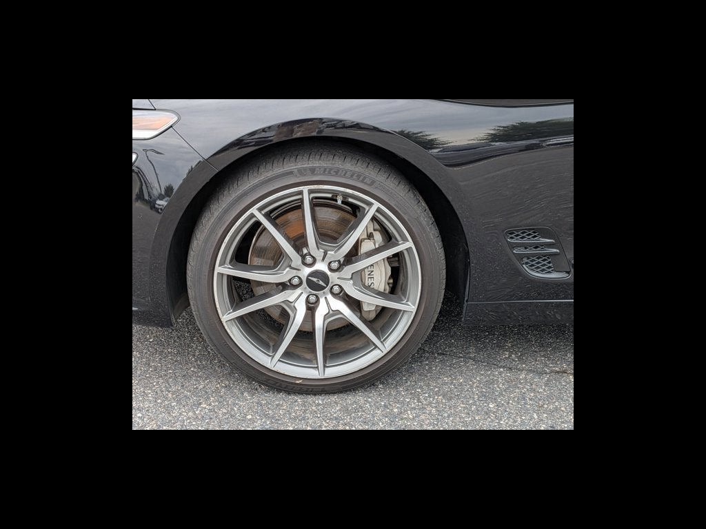 2024 Genesis G70 2.5T