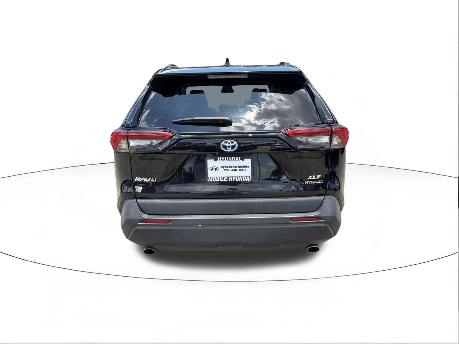 2023 Toyota RAV4 Hybrid XLE