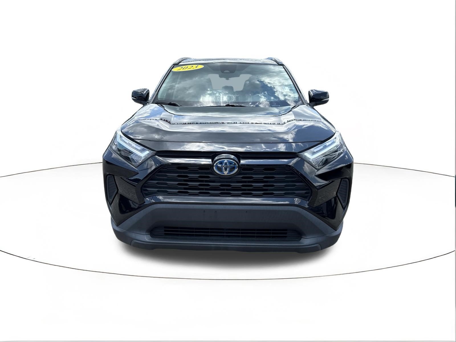 2023 Toyota RAV4 Hybrid XLE