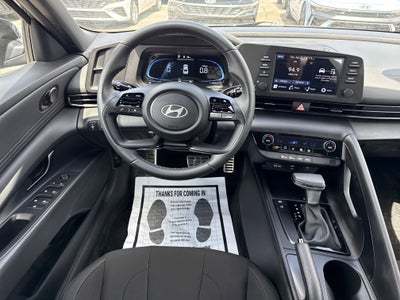 2025 Hyundai Elantra SEL Sport