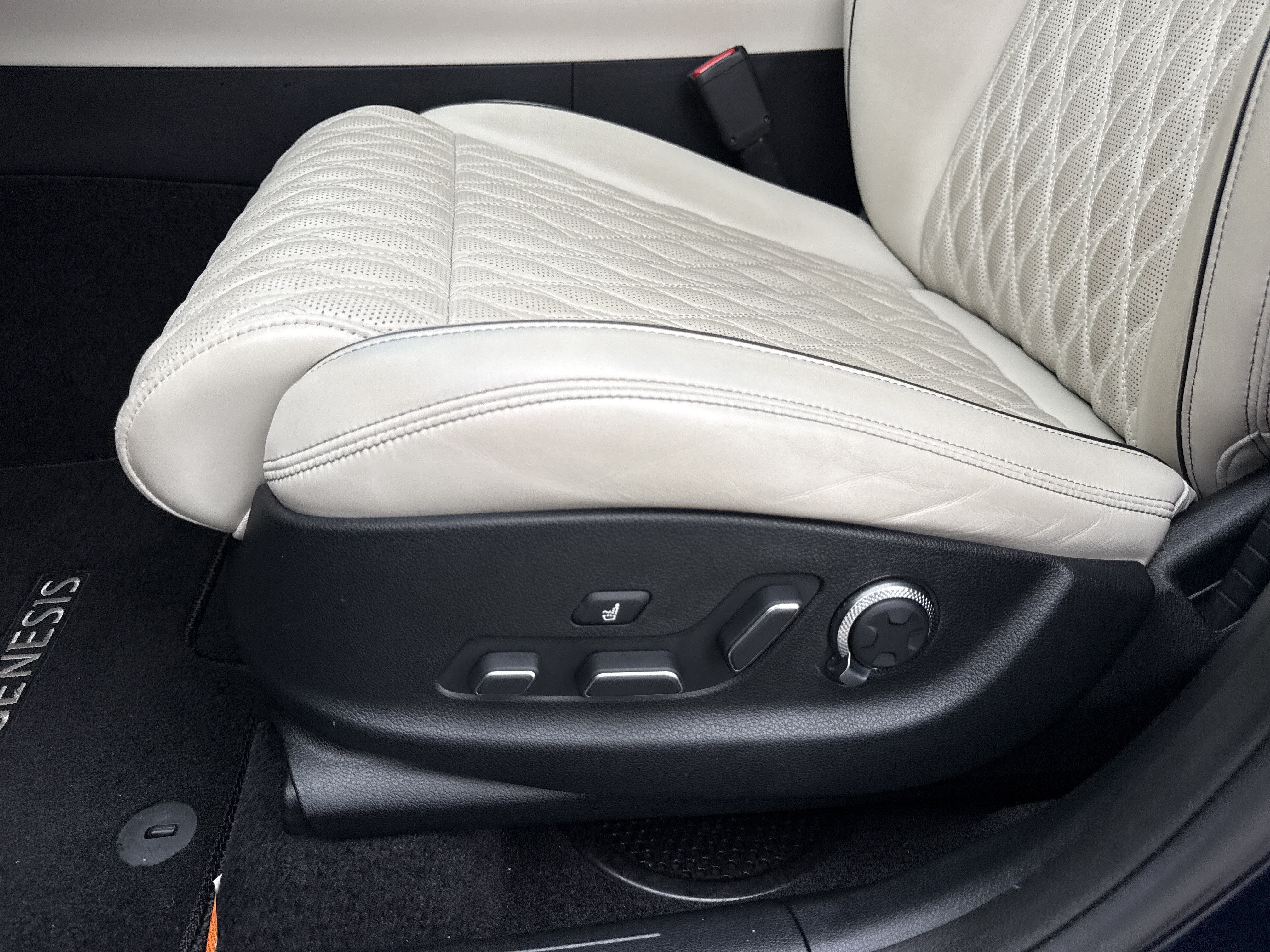 2022 Genesis GV70 3.5T Sport