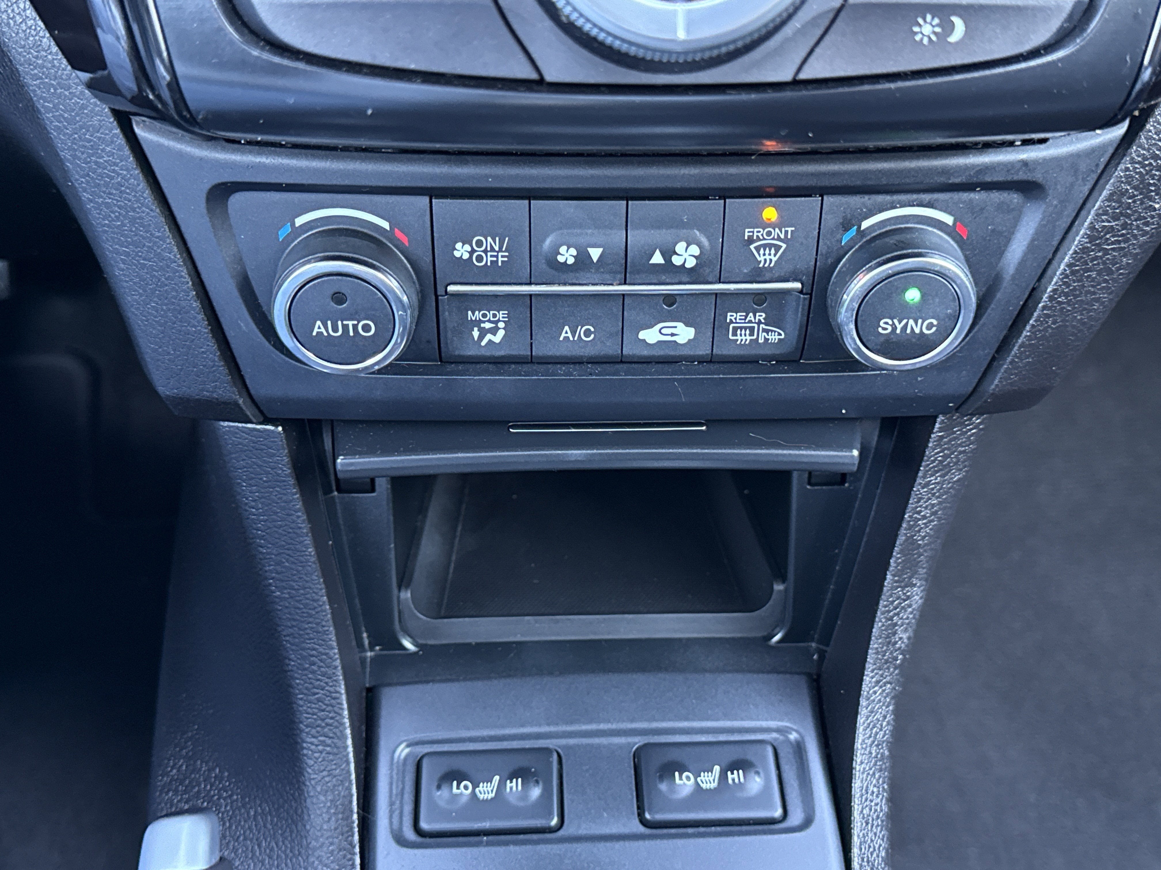 2020 Acura ILX w/Premium/A-SPEC Pkg