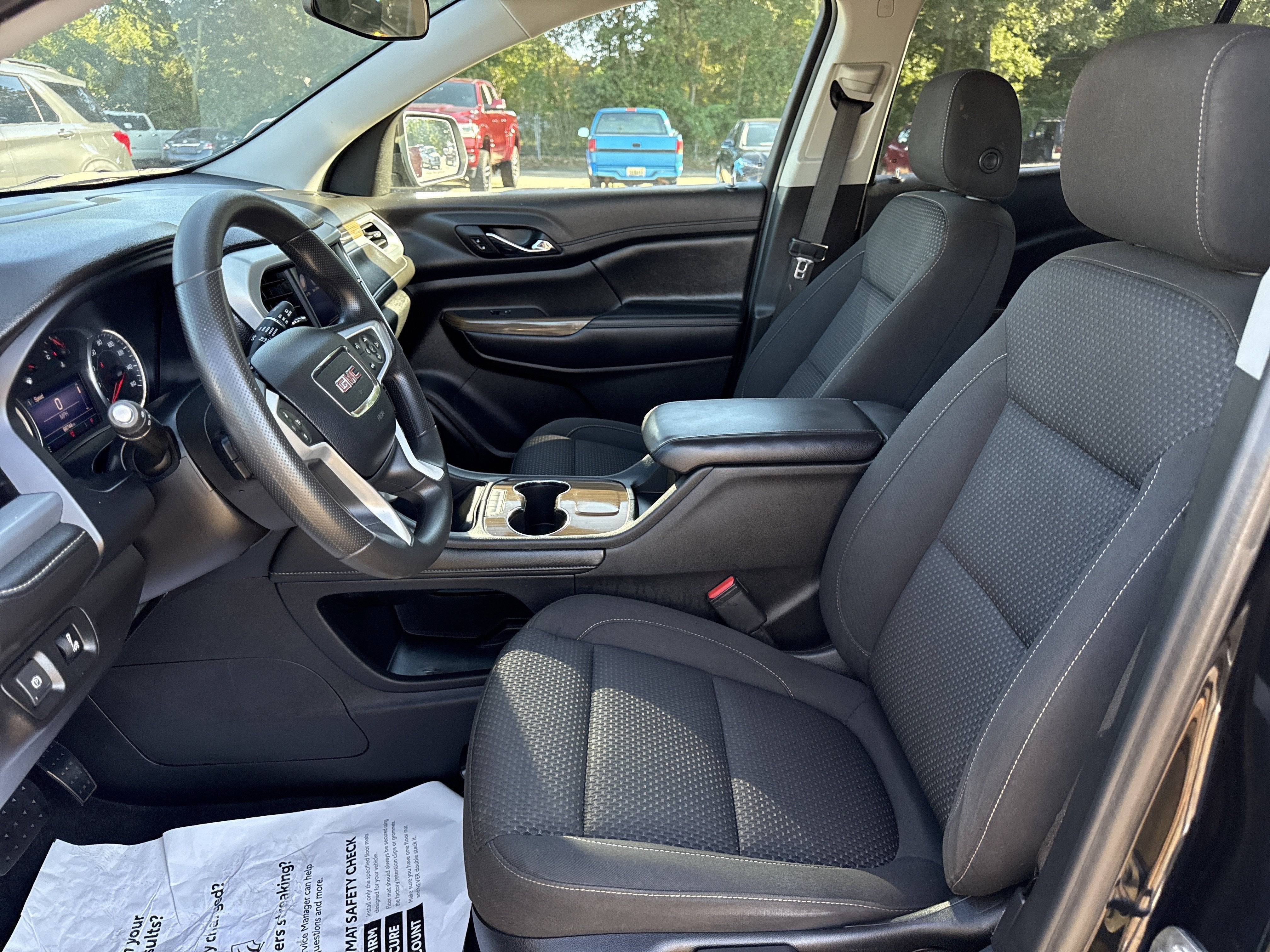 2021 GMC Acadia SLE