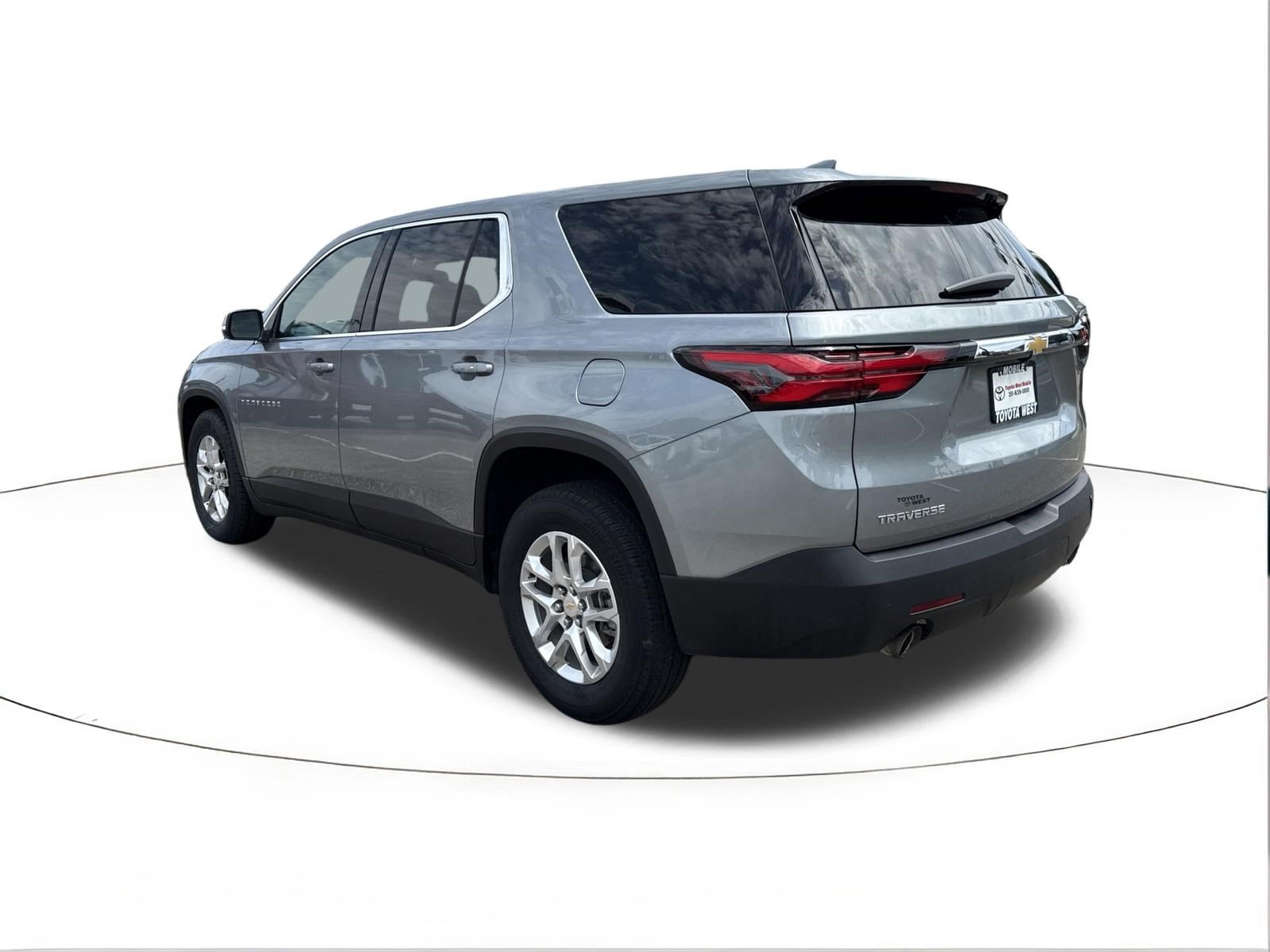 2023 Chevrolet Traverse LS