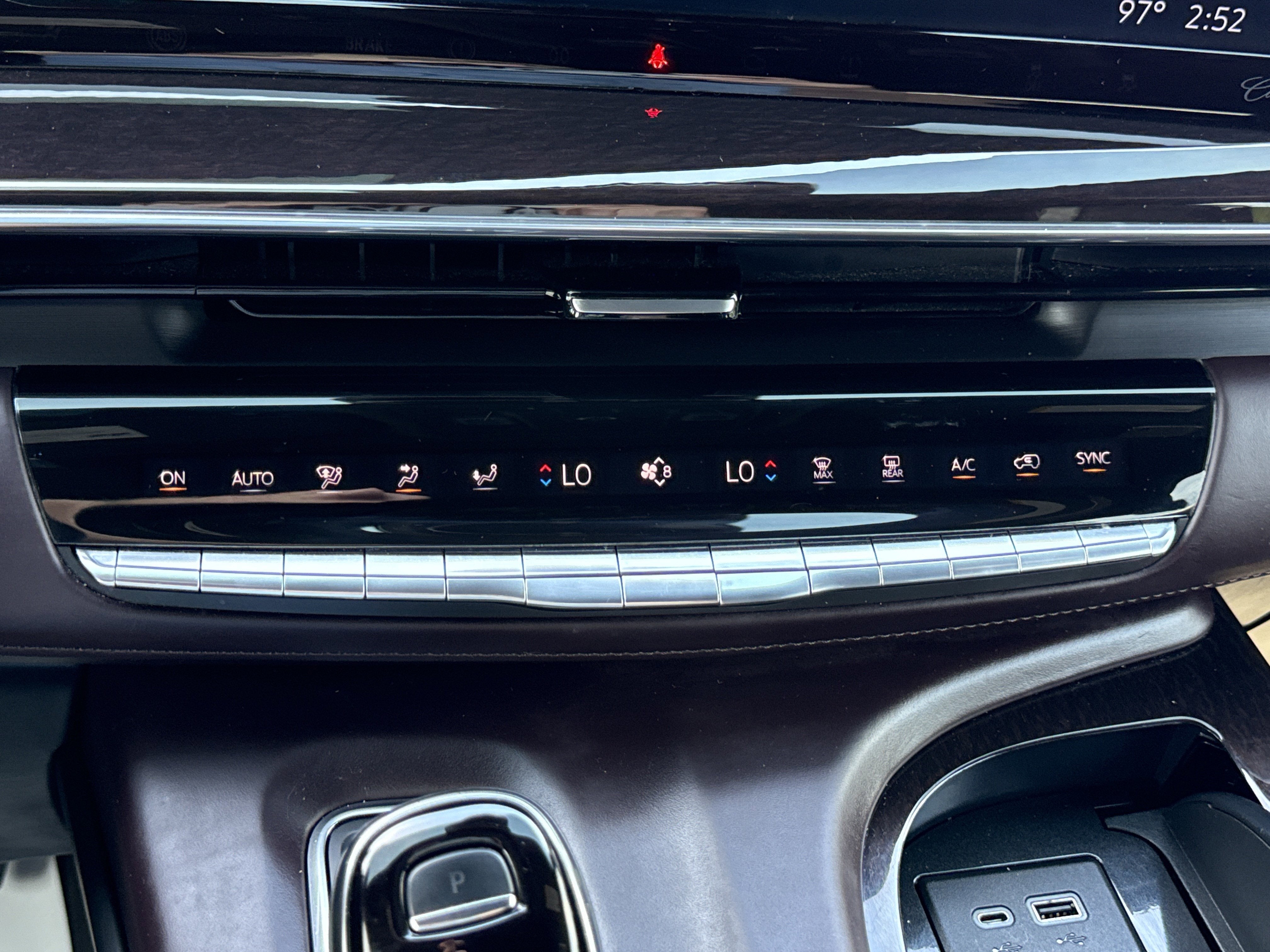 2023 Cadillac Escalade 4WD Premium Luxury Platinum