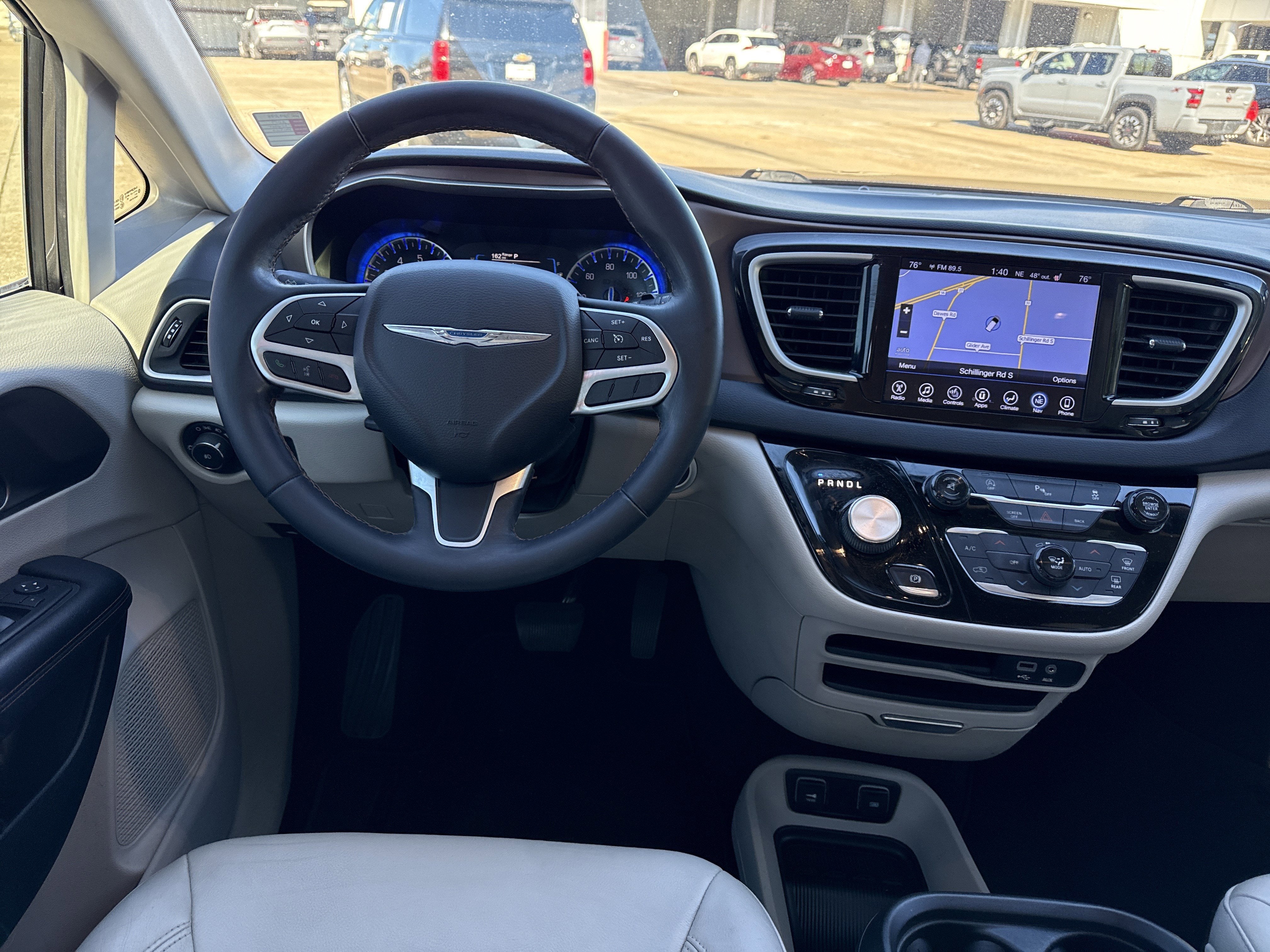 2017 Chrysler Pacifica Touring-L