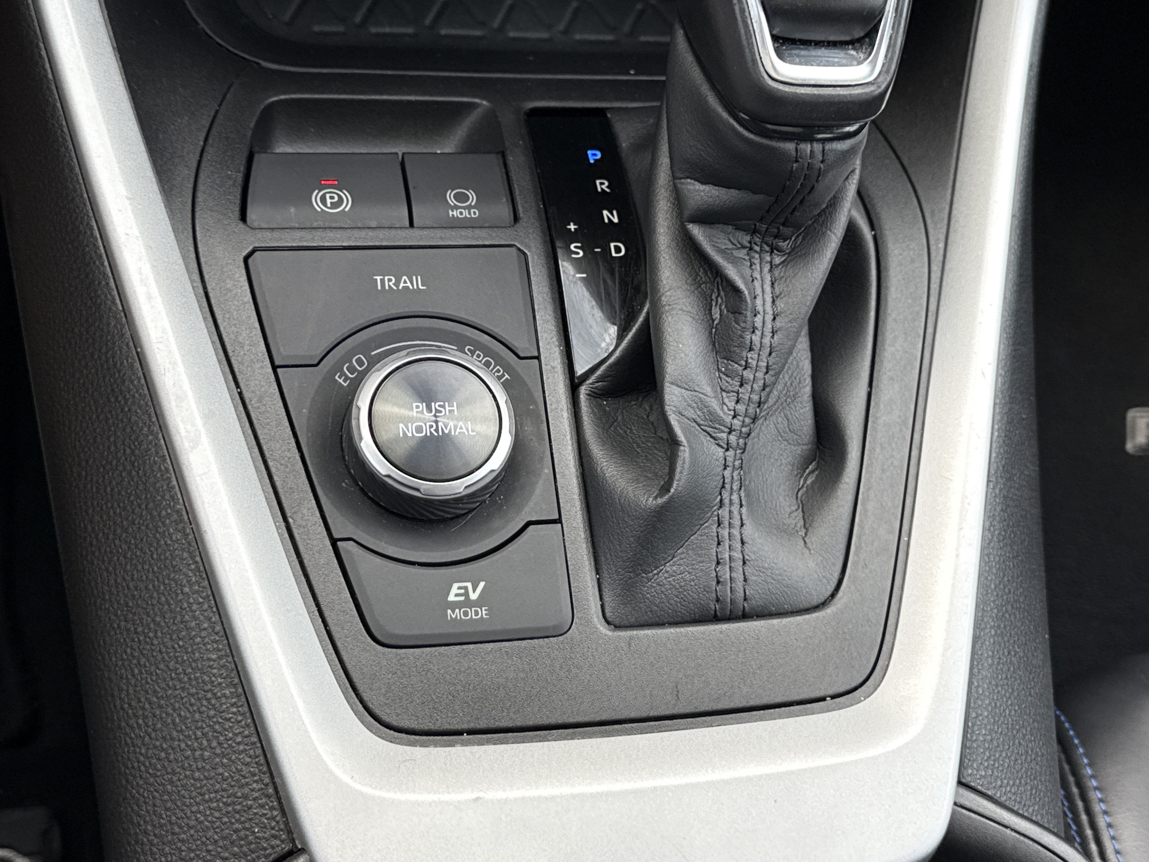 2022 Toyota RAV4 Hybrid XSE