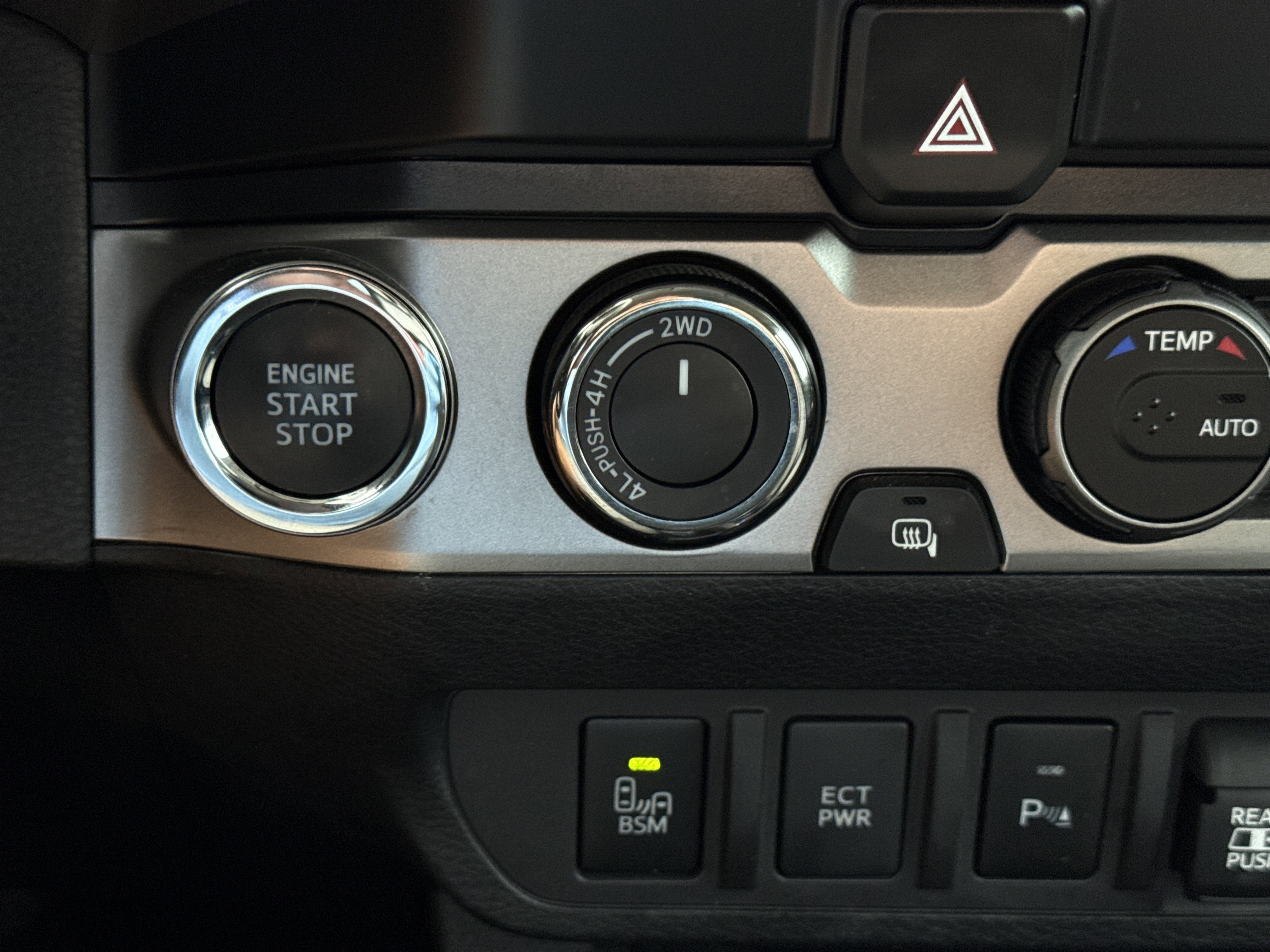 2023 Toyota Tacoma 4WD SR5