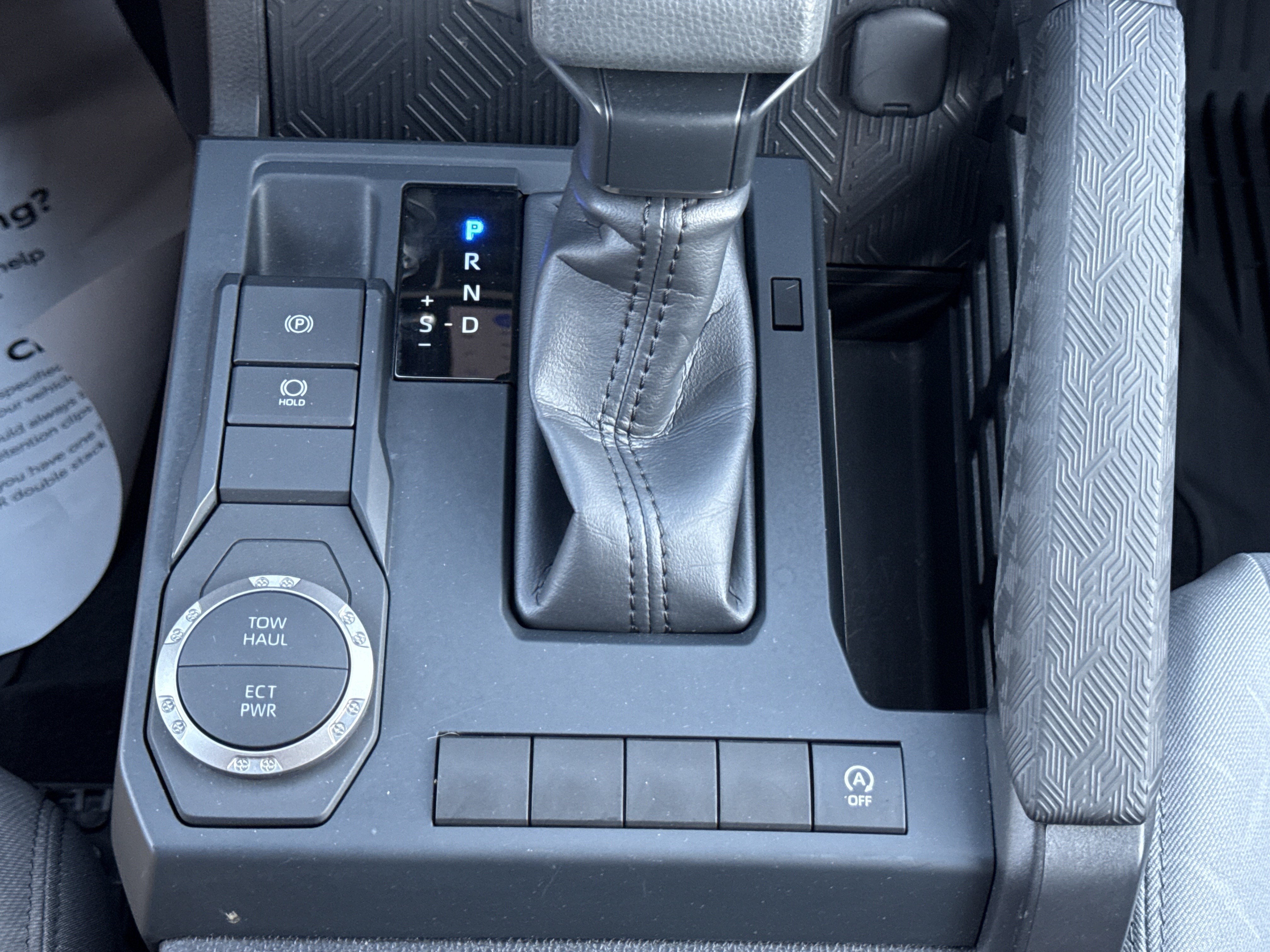 2025 Toyota Tacoma 2WD SR5