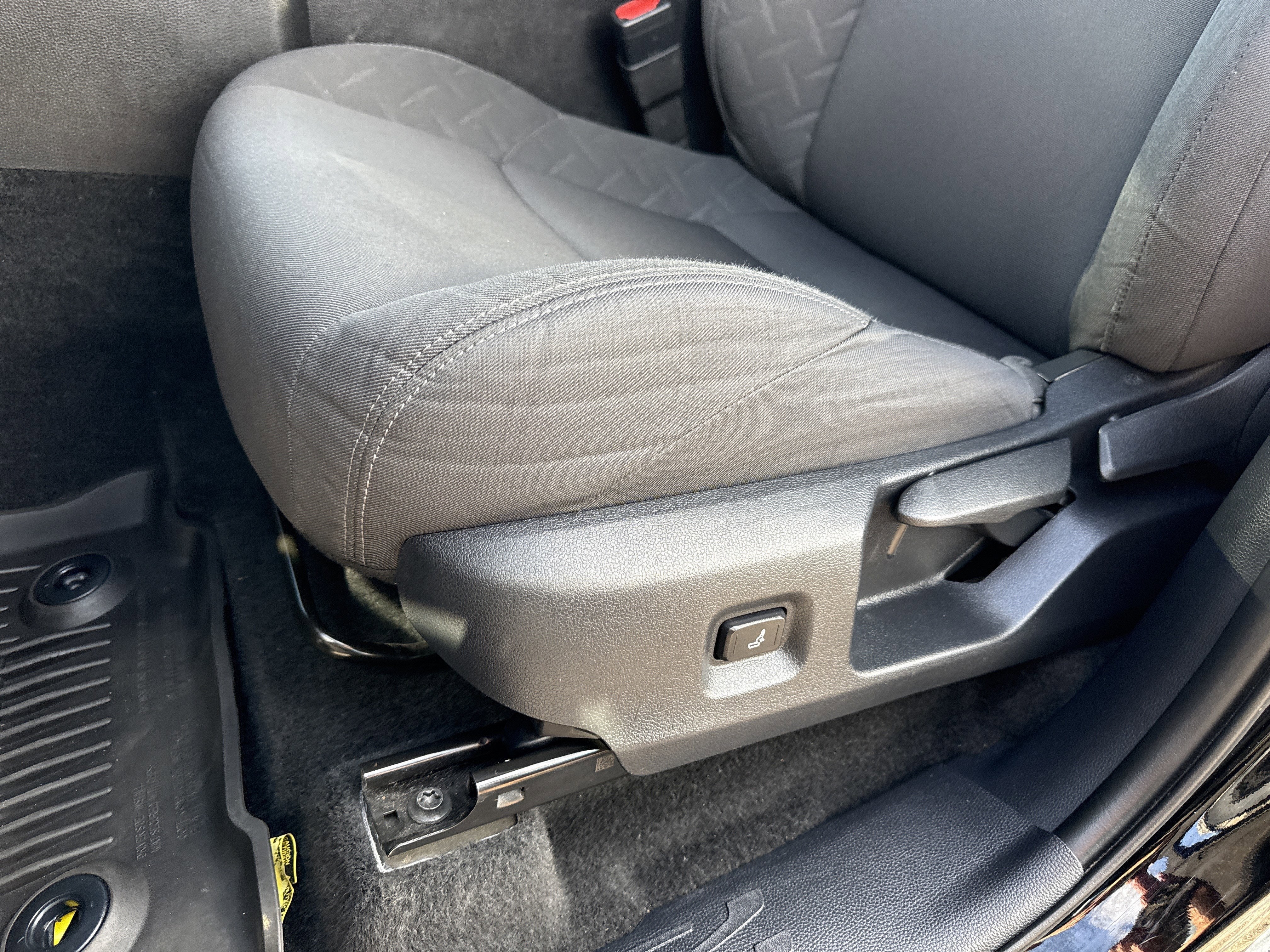 2024 Toyota Tacoma 2WD SR5