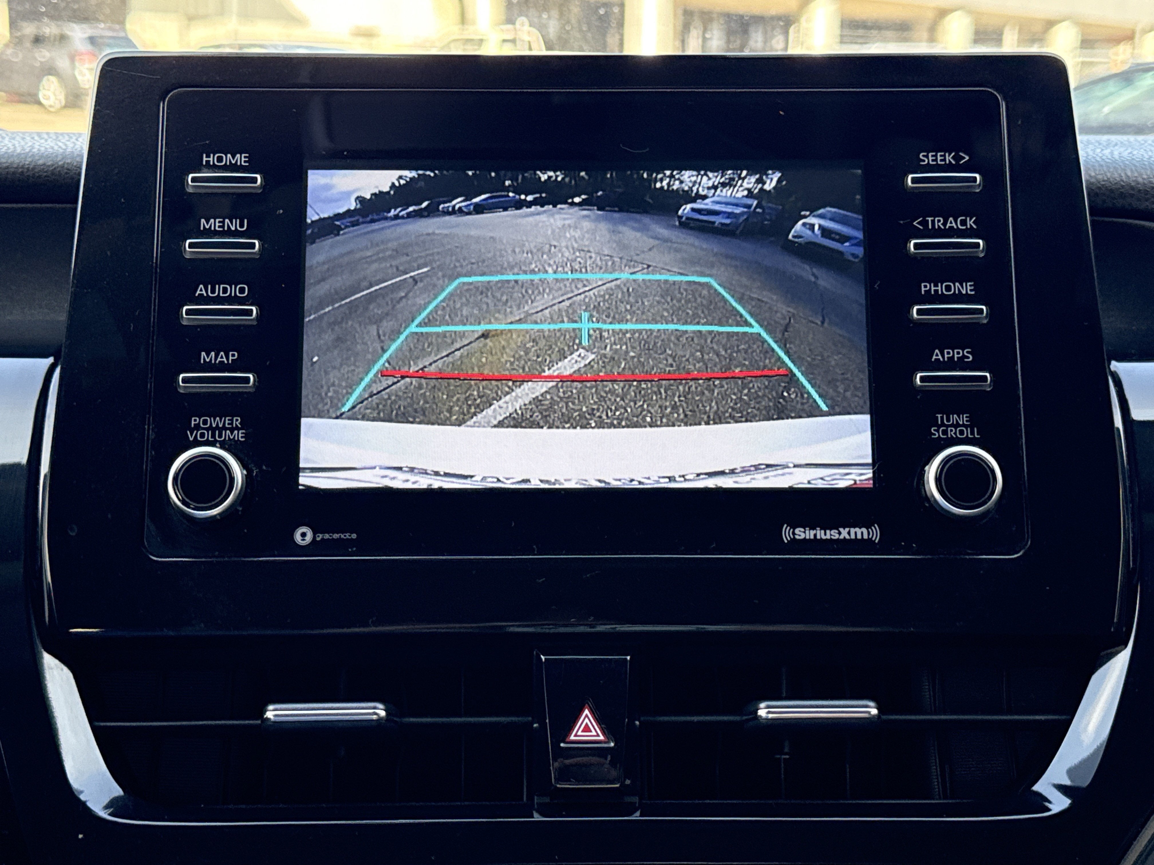 2022 Toyota Camry Hybrid LE