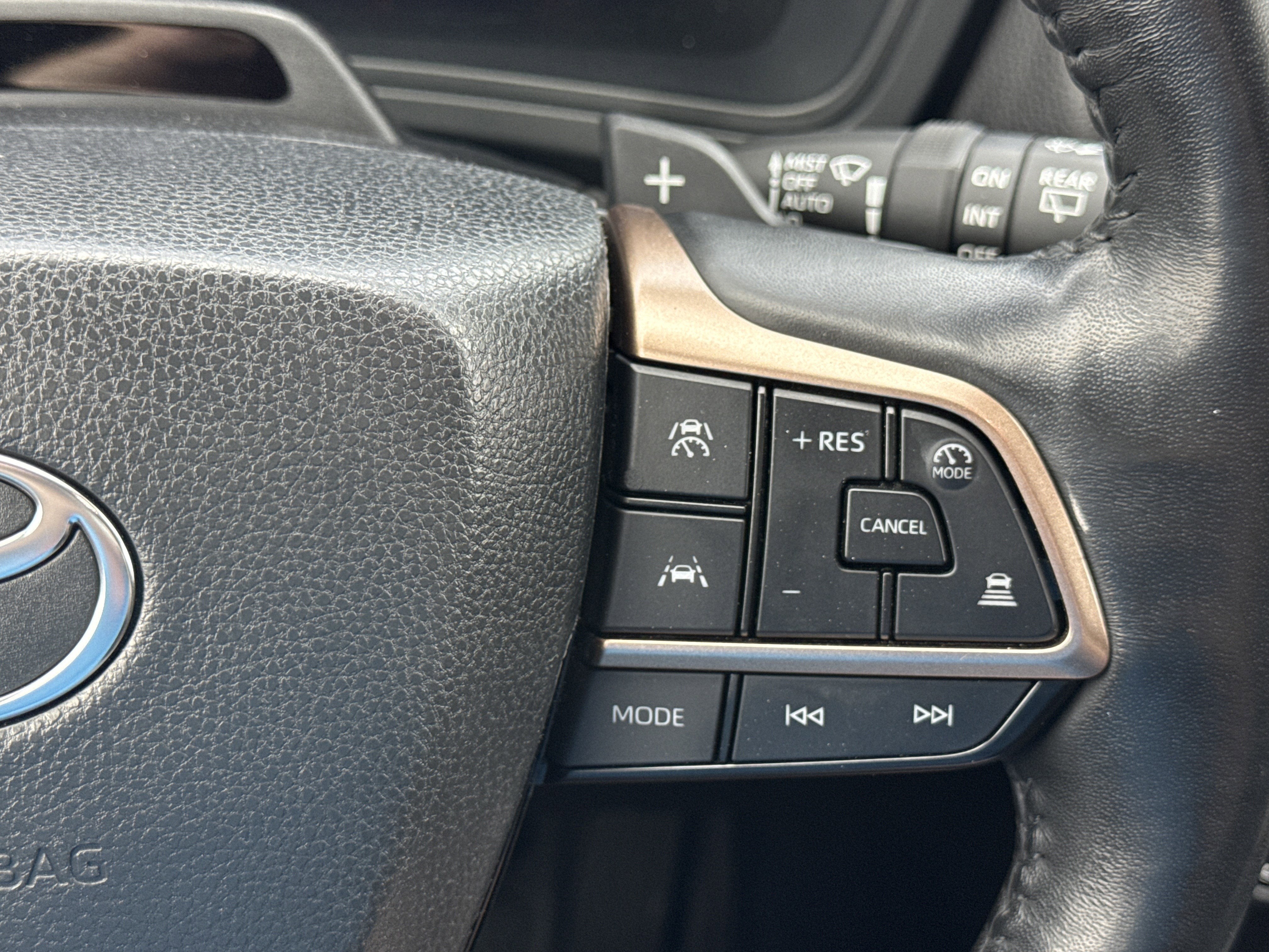 2024 Toyota Grand Highlander Hybrid MAX Platinum