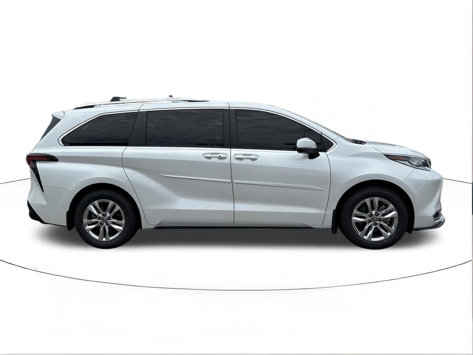 2024 Toyota Sienna Limited