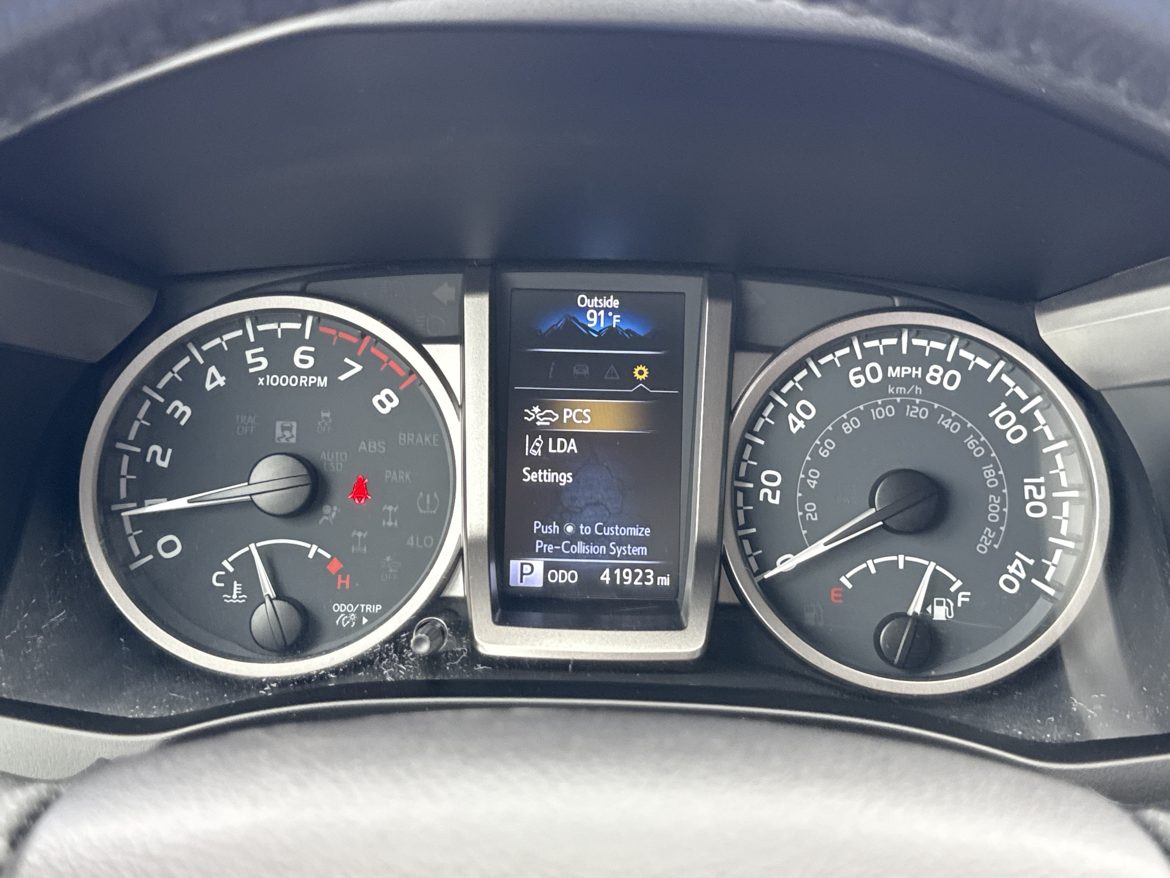 2021 Toyota Tacoma 2WD SR5