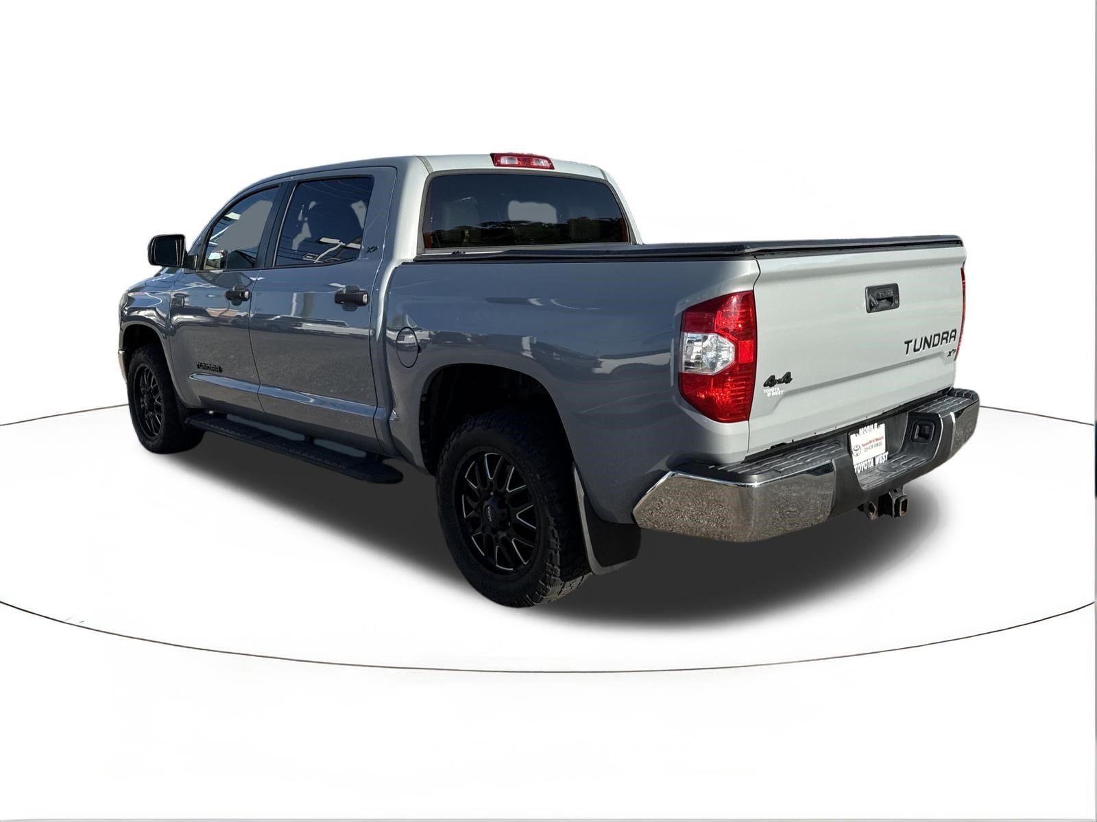 2018 Toyota Tundra 4WD SR5