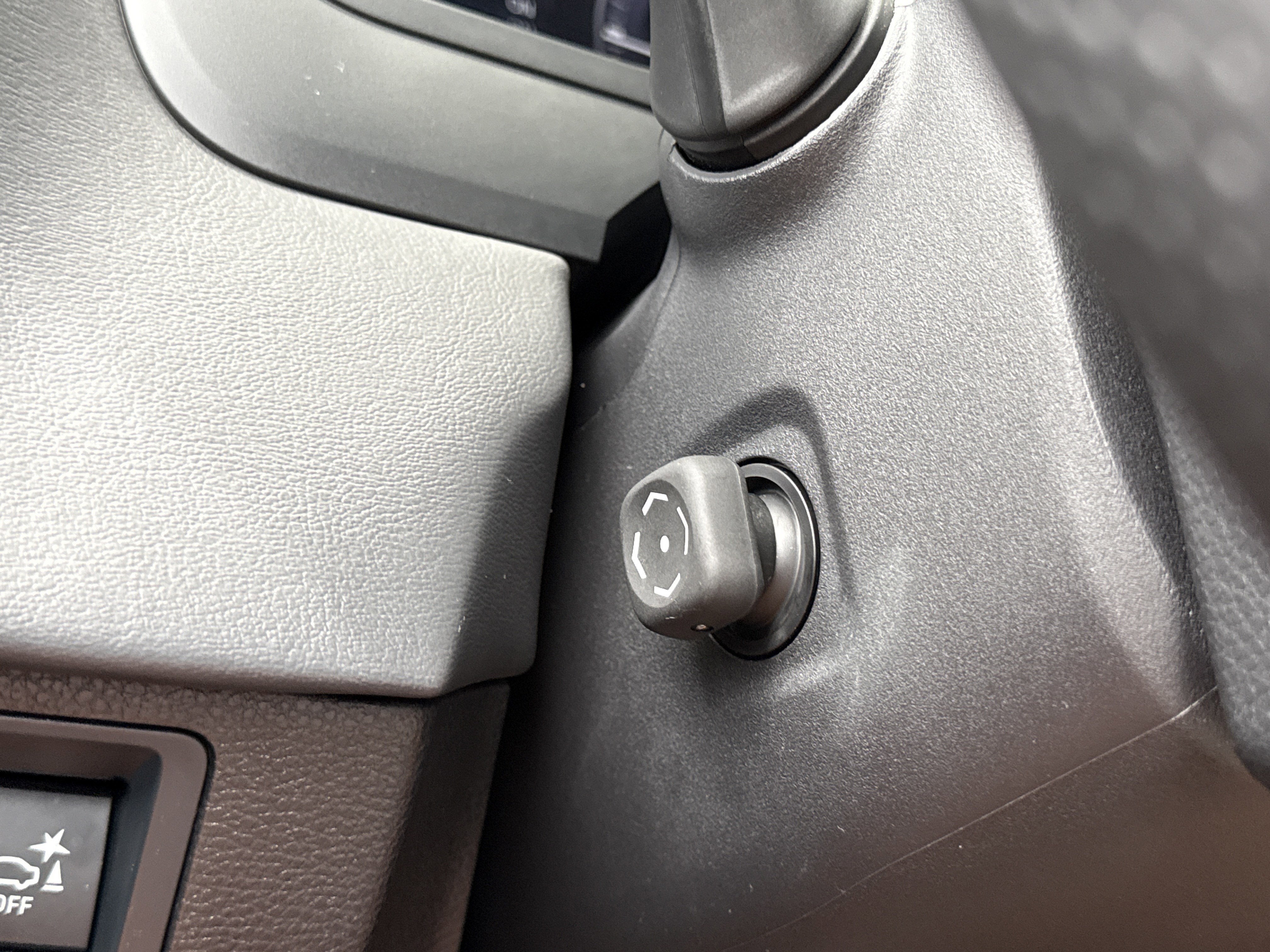 2025 Toyota Tundra 4WD Platinum