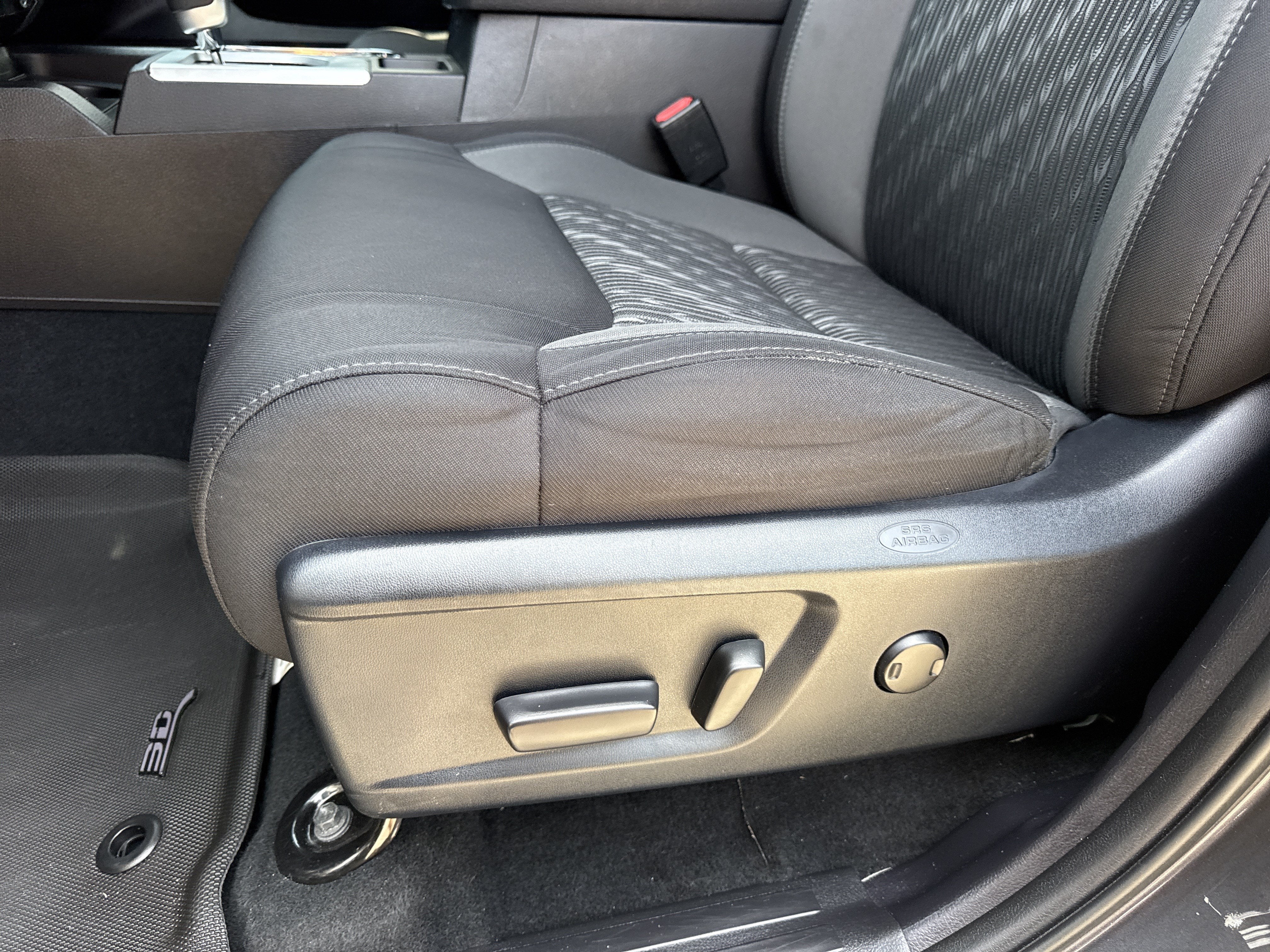 2021 Toyota Tundra 2WD SR5