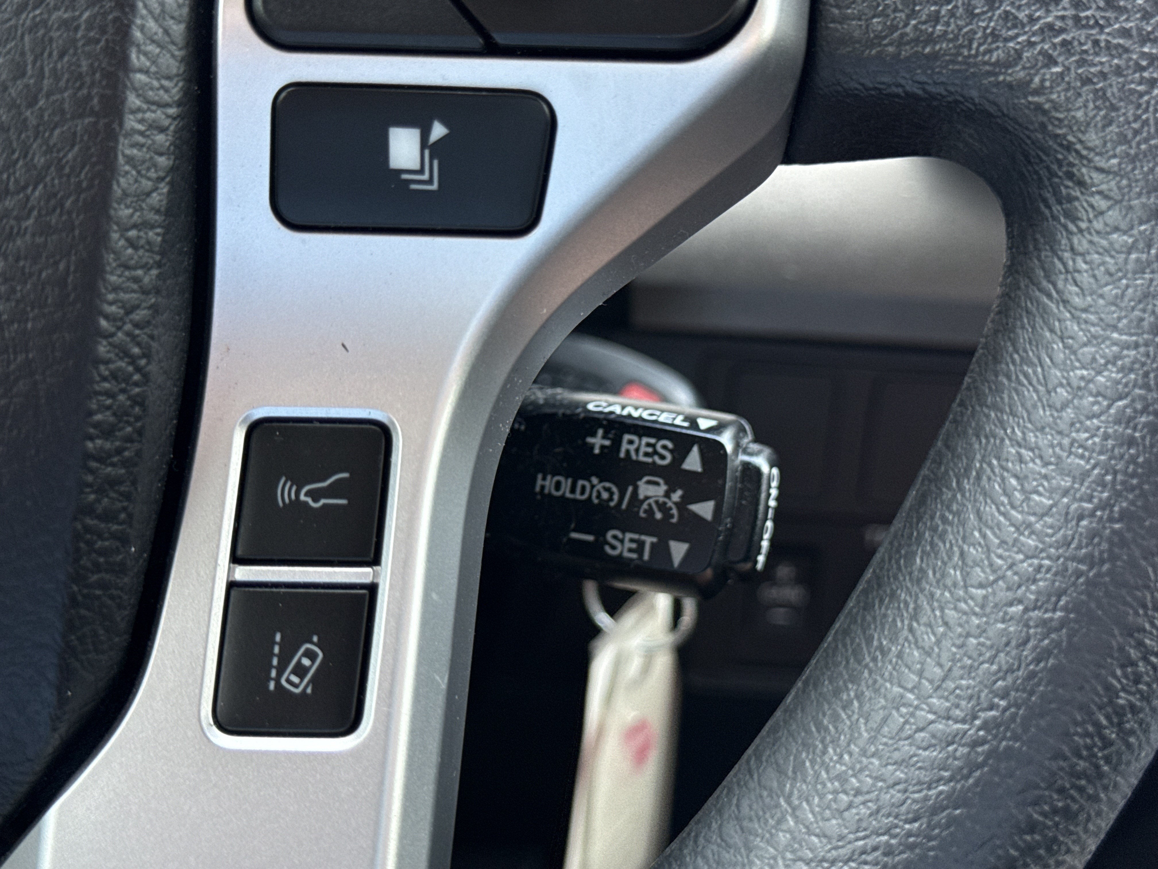 2021 Toyota Tundra 2WD SR5