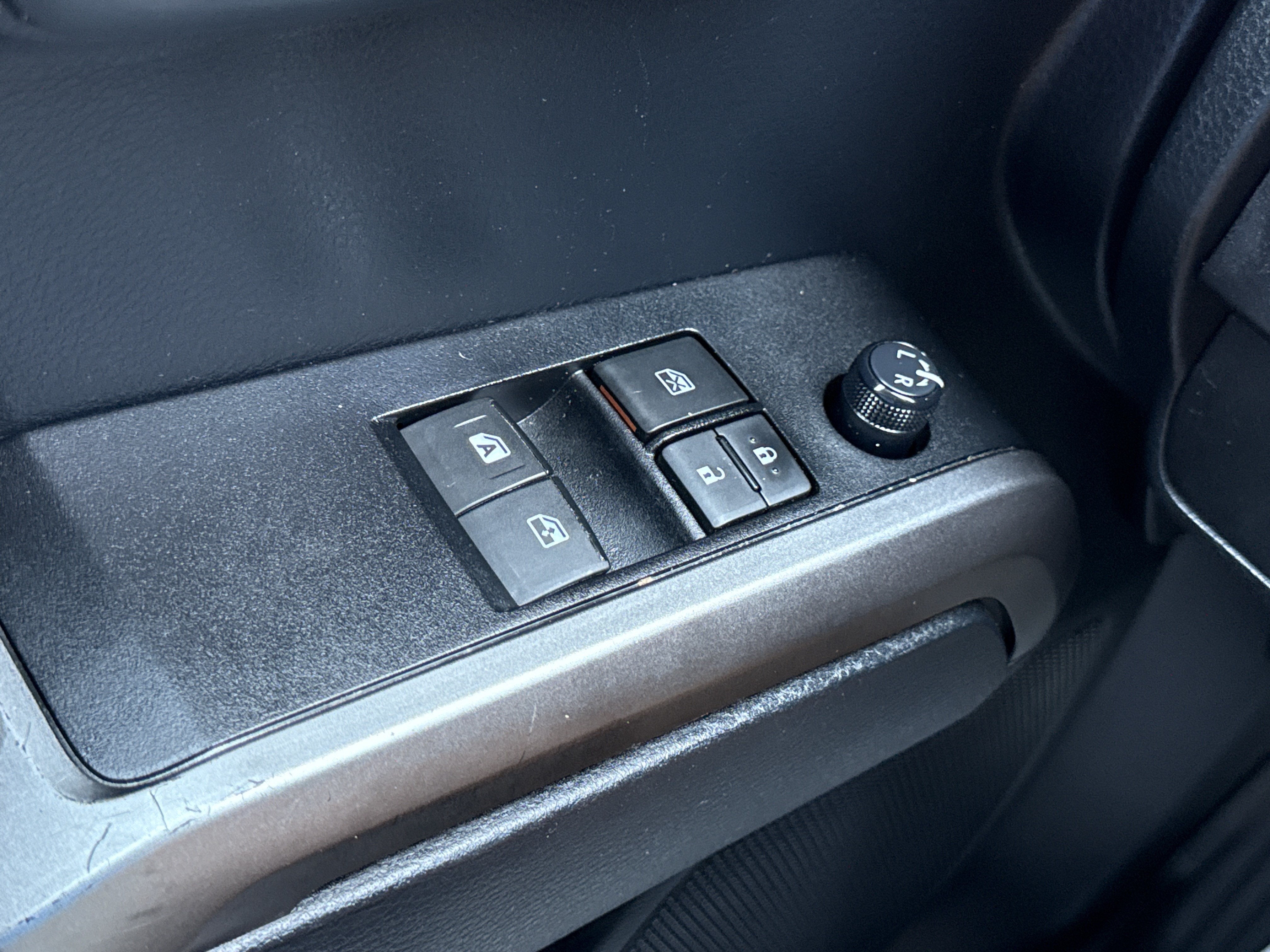 2019 Toyota Tacoma 2WD SR5