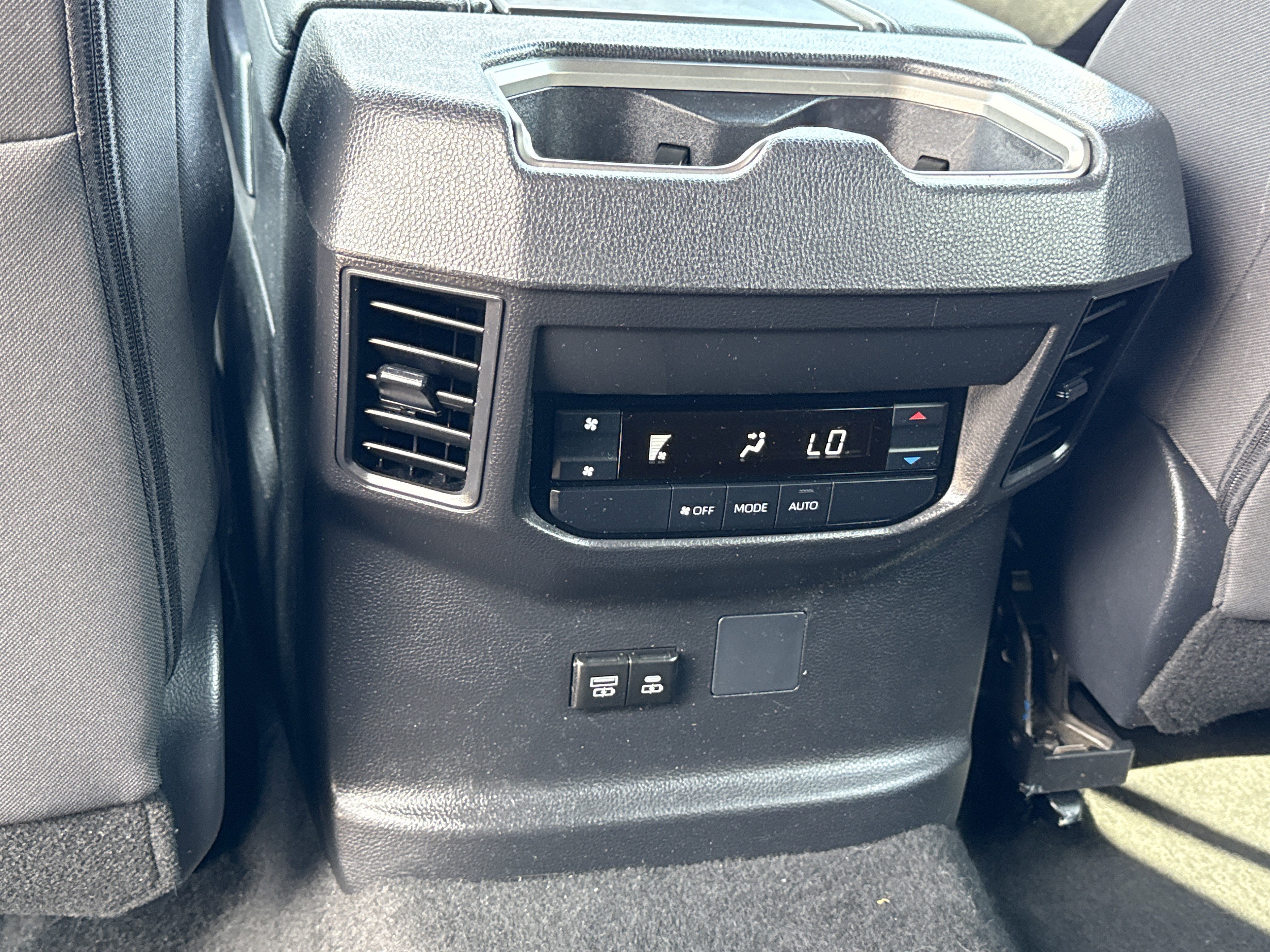 2025 Toyota Sequoia SR5